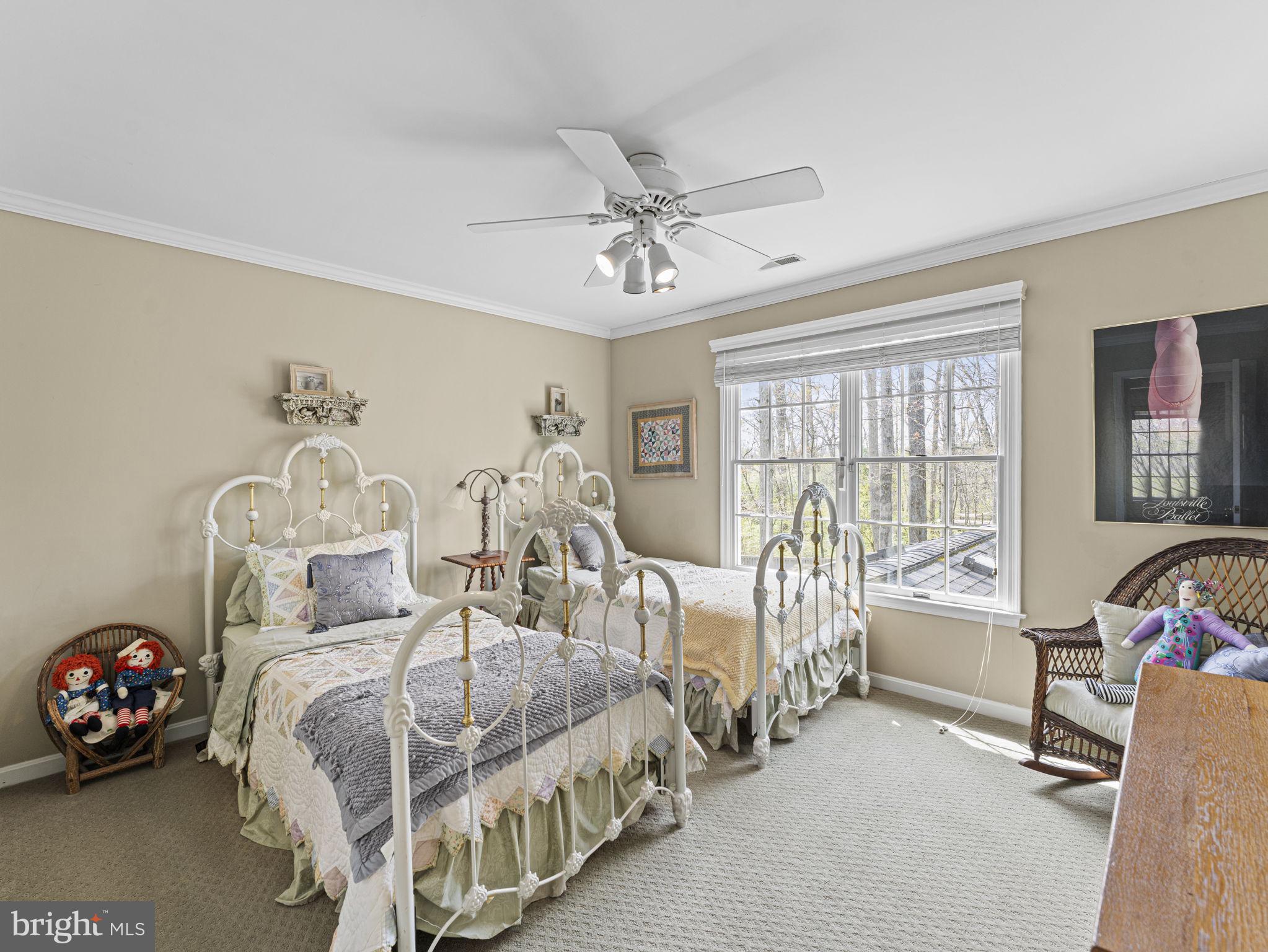 GLEN HILLS - Residential