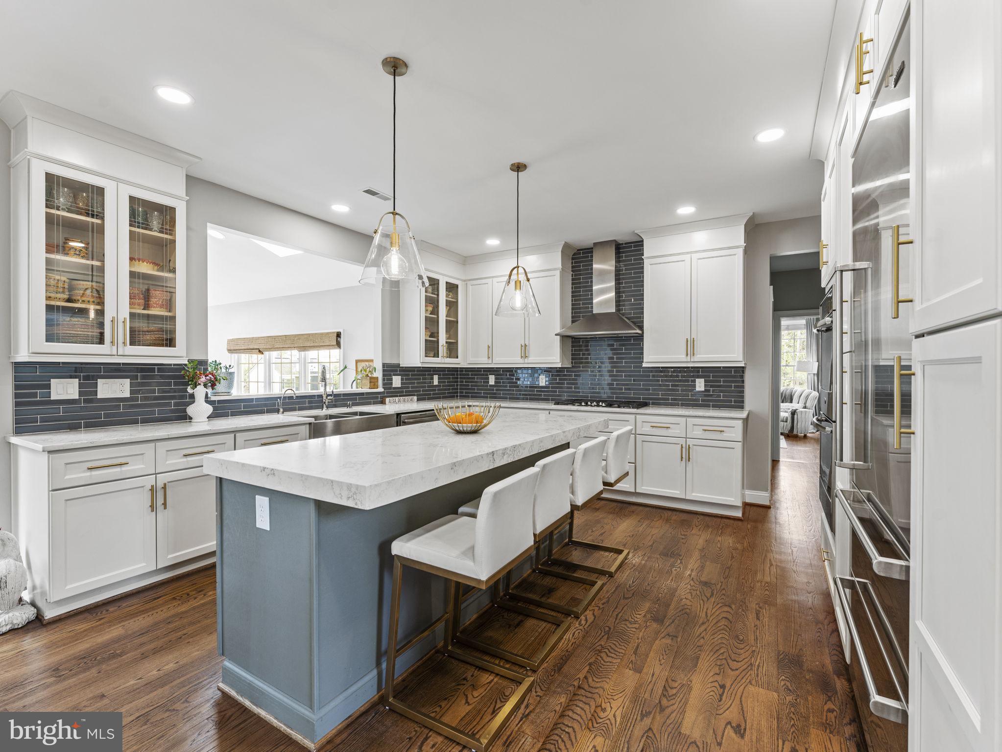 GLEN HILLS - Residential