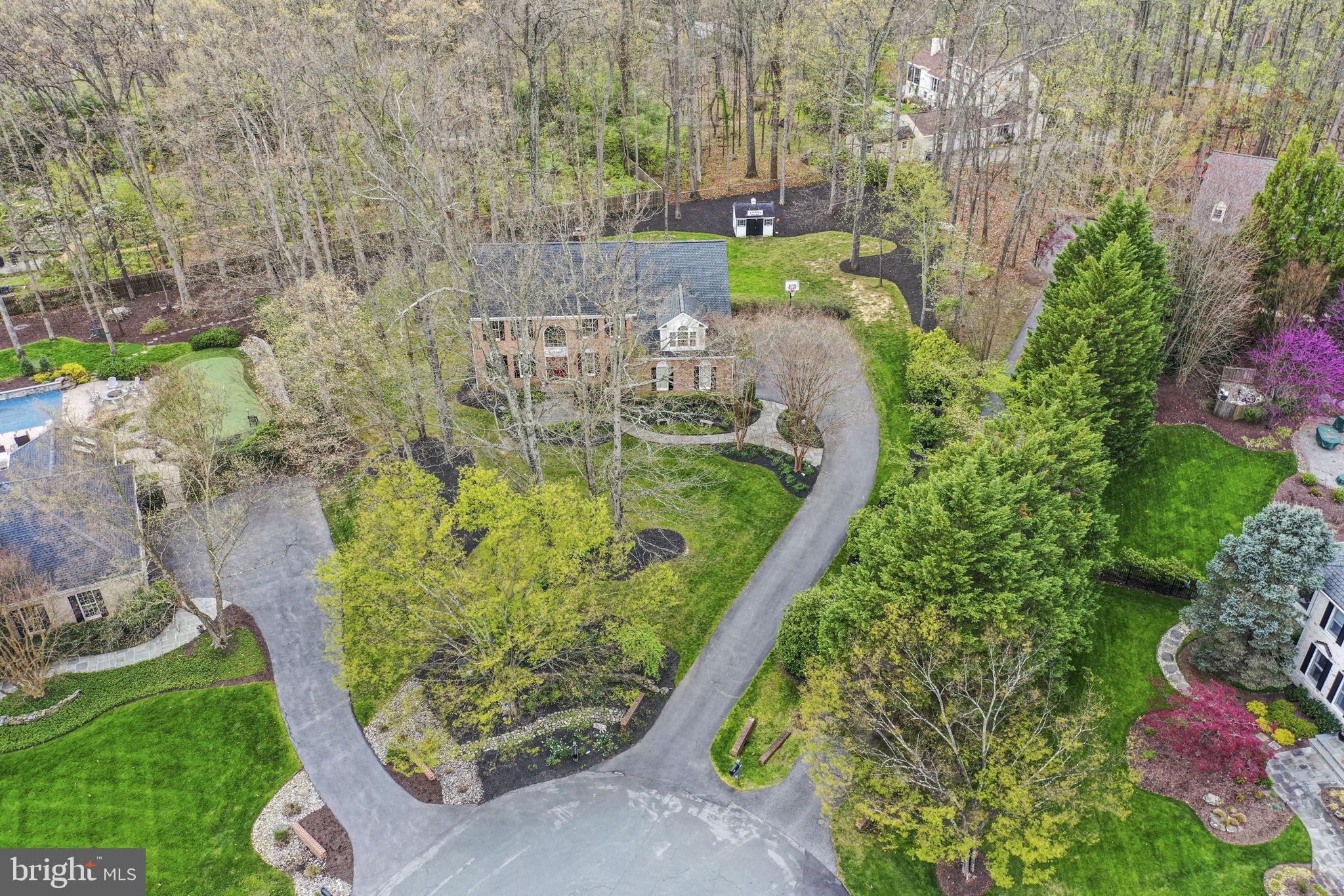 GLEN HILLS - Residential