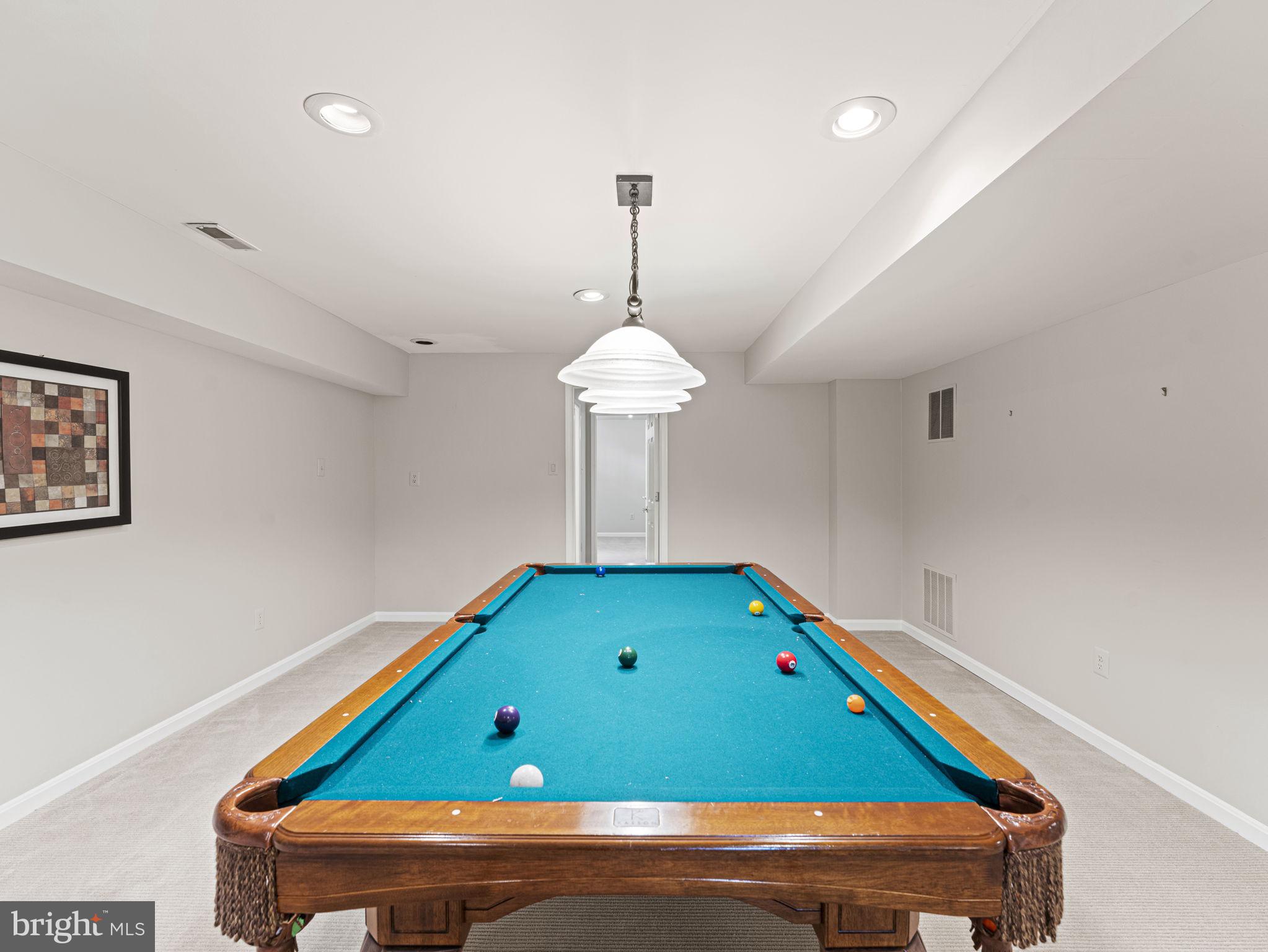 GLEN HILLS - Residential