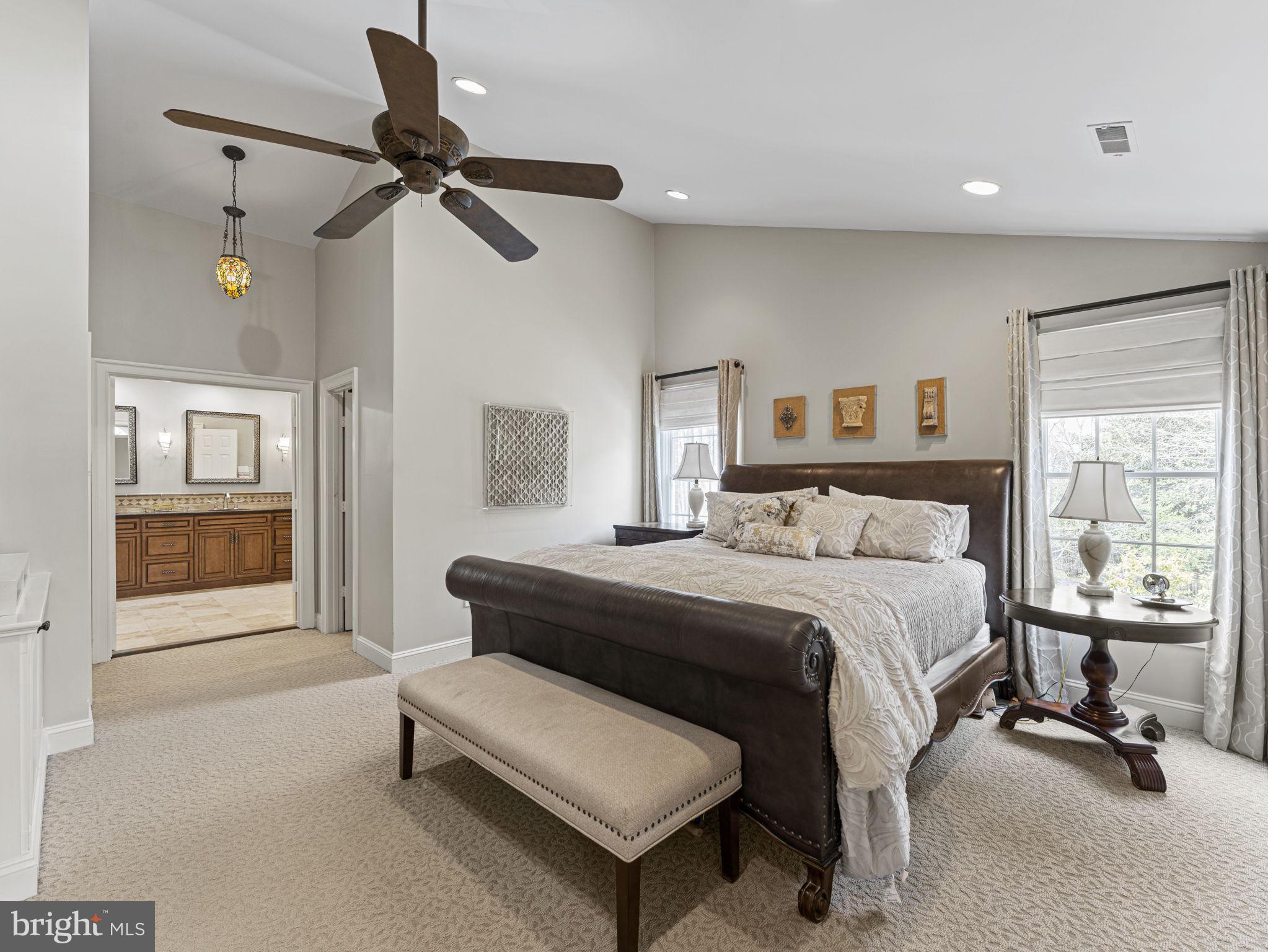 GLEN HILLS - Residential