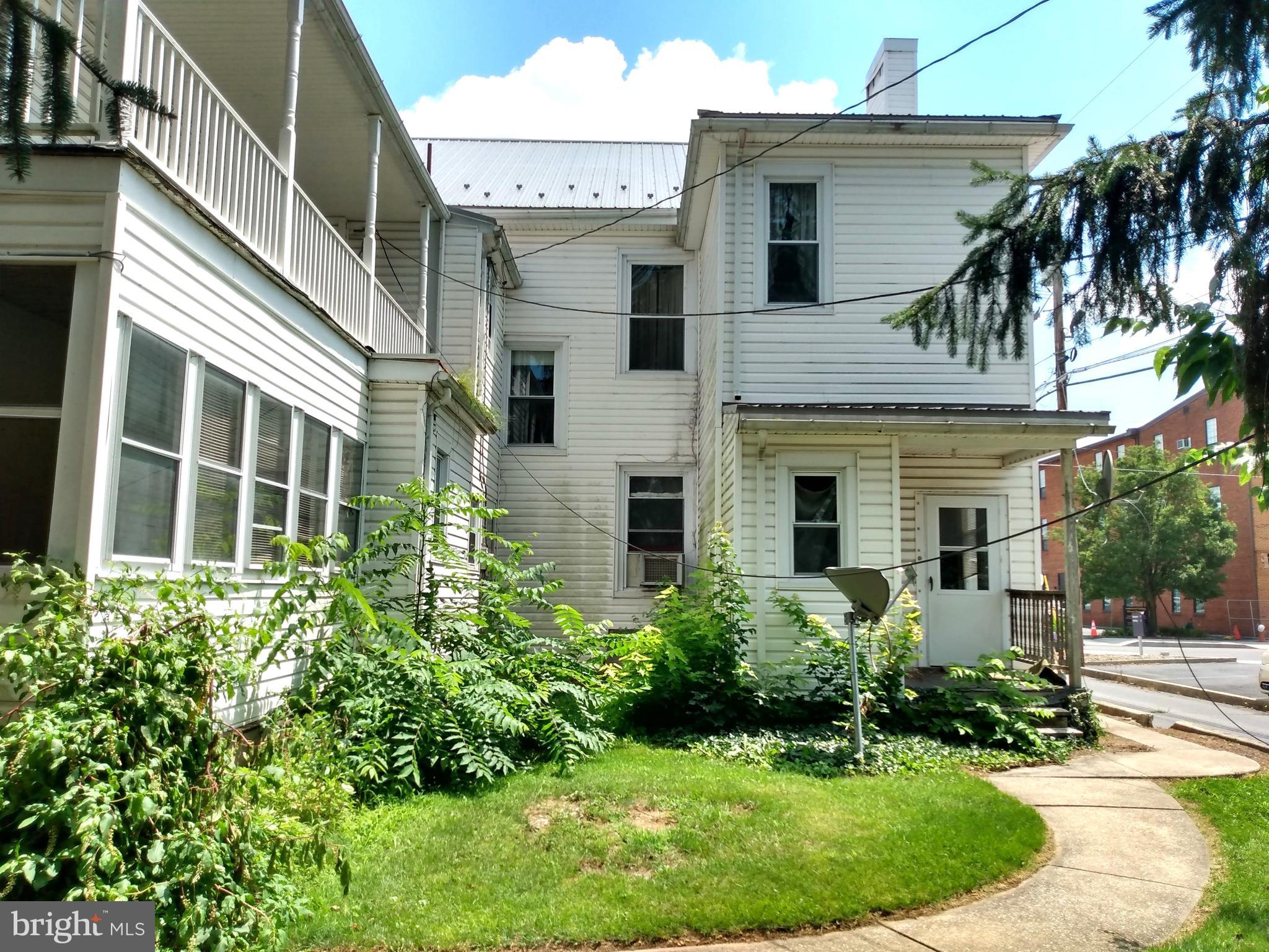 26-28 N CARLISLE STREET