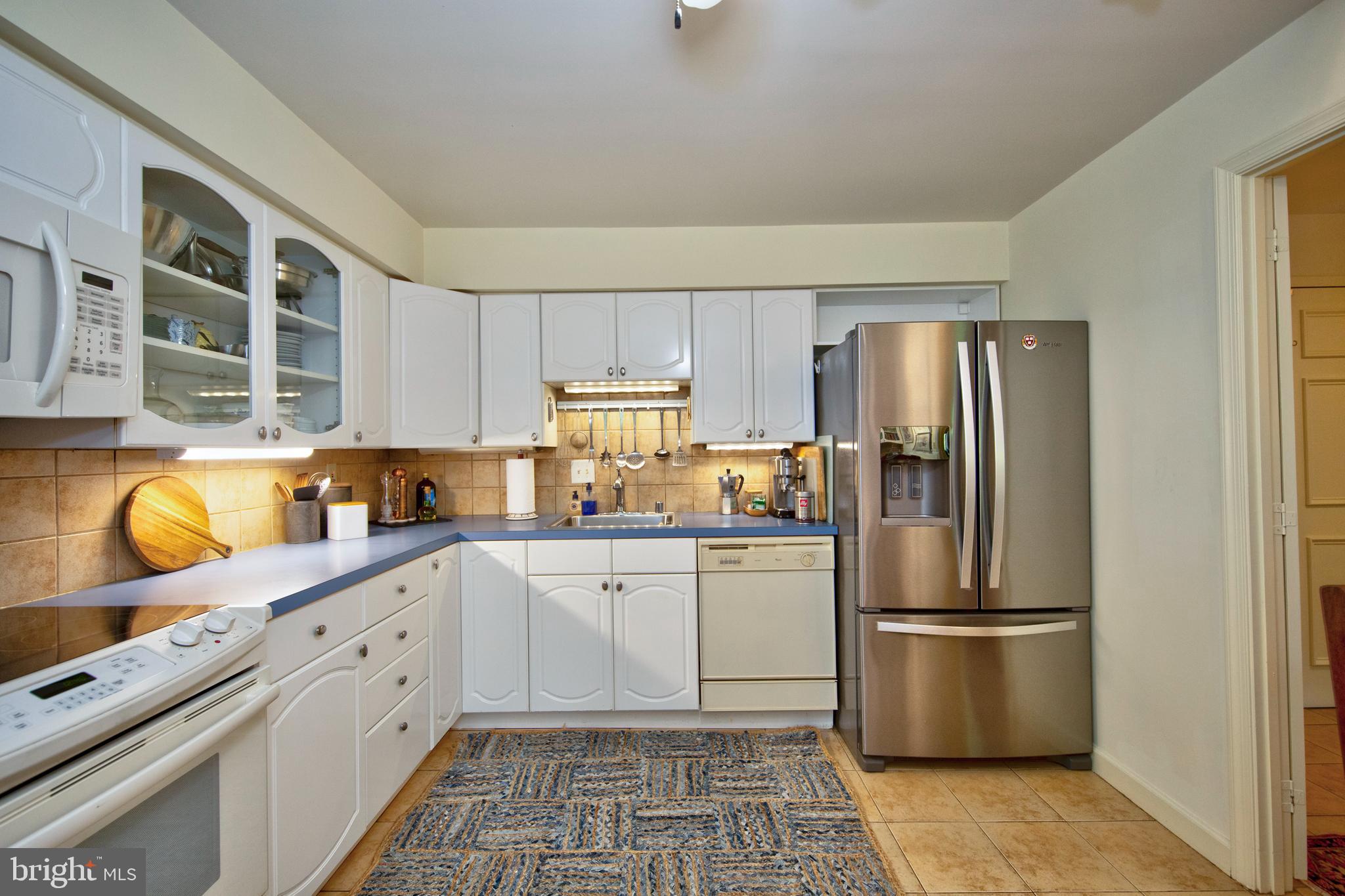TOWSONGATE CONDOMINIUMS - Residential