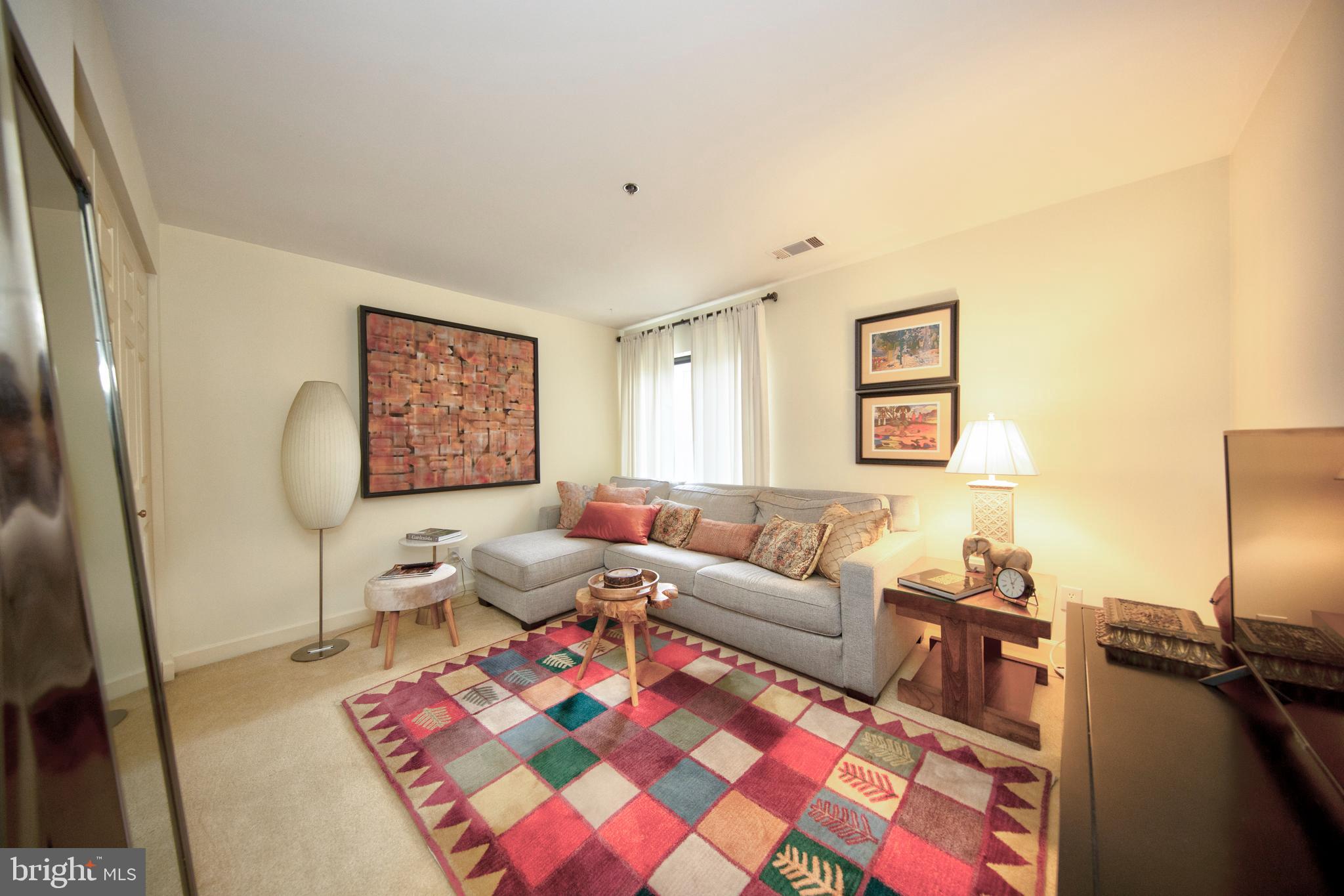 TOWSONGATE CONDOMINIUMS - Residential
