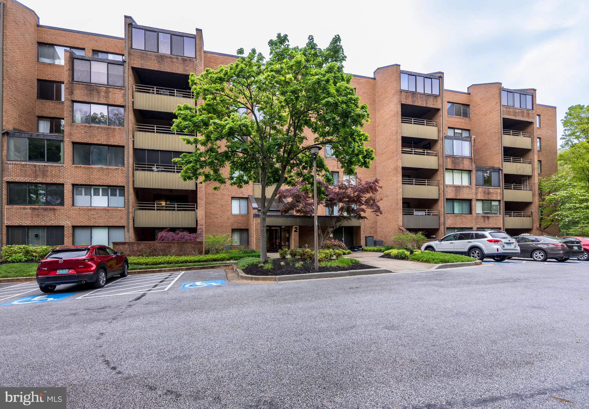 TOWSONGATE CONDOMINIUMS - Residential