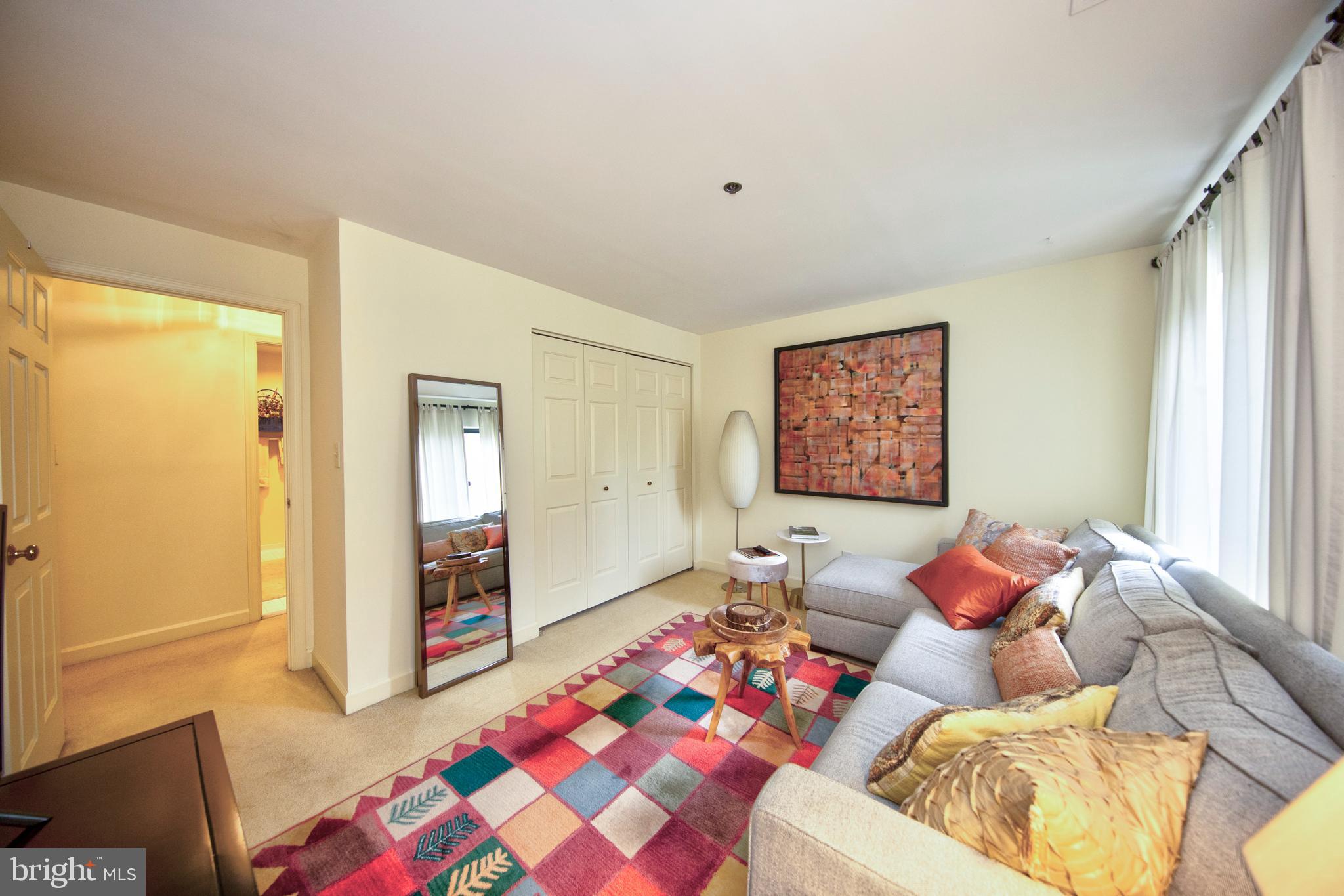 TOWSONGATE CONDOMINIUMS - Residential