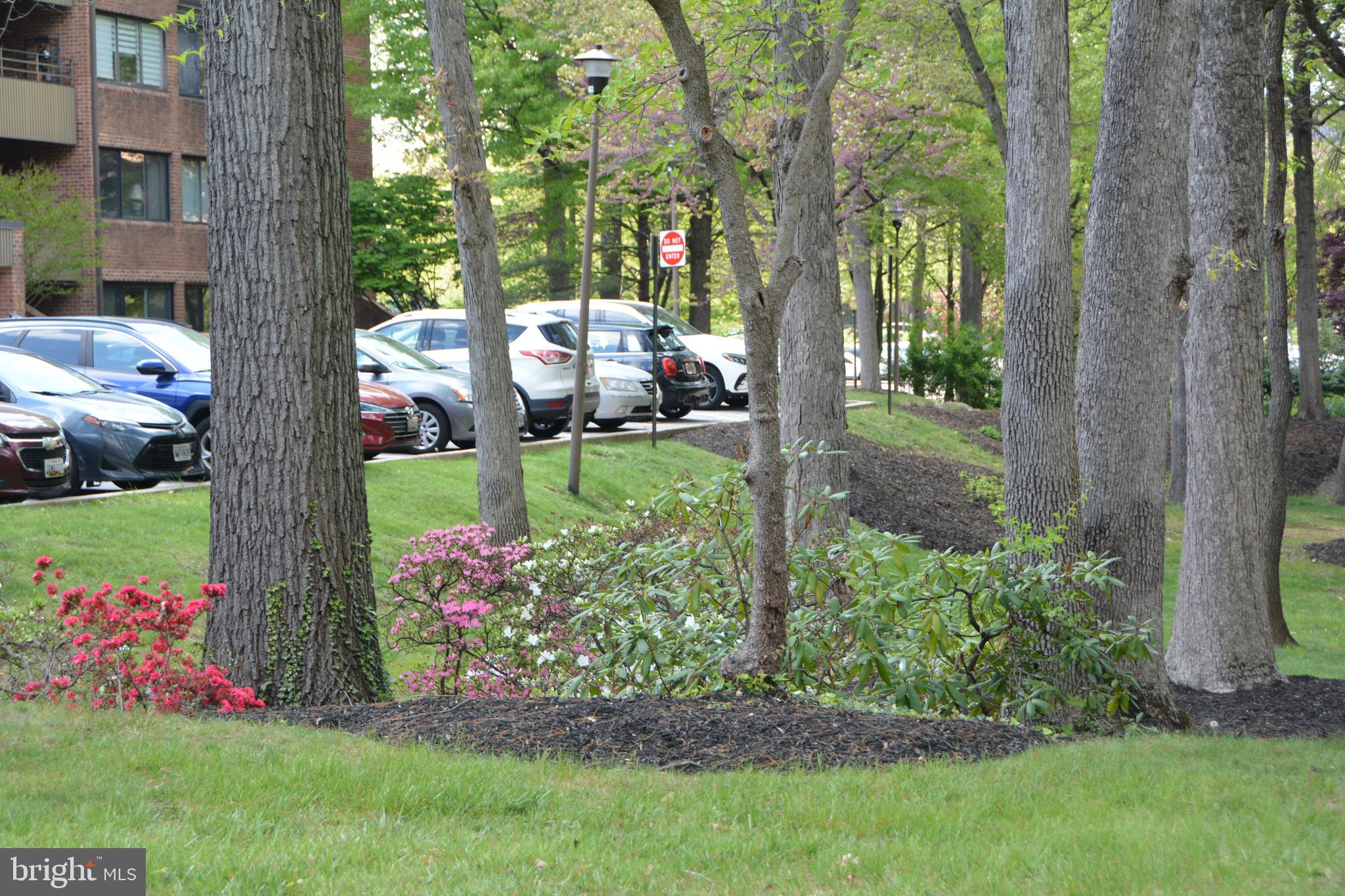 TOWSONGATE CONDOMINIUMS - Residential