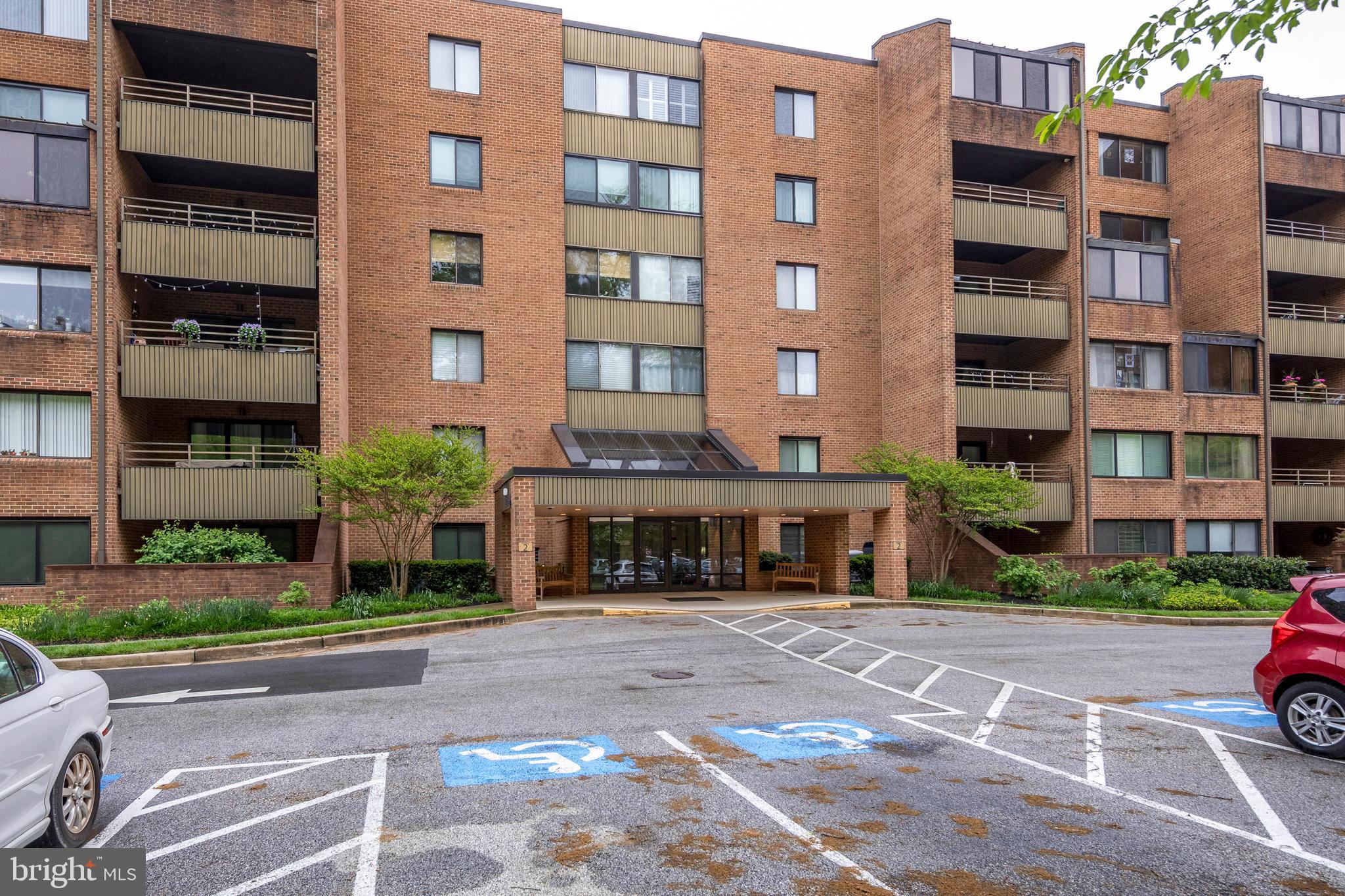 TOWSONGATE CONDOMINIUMS - Residential