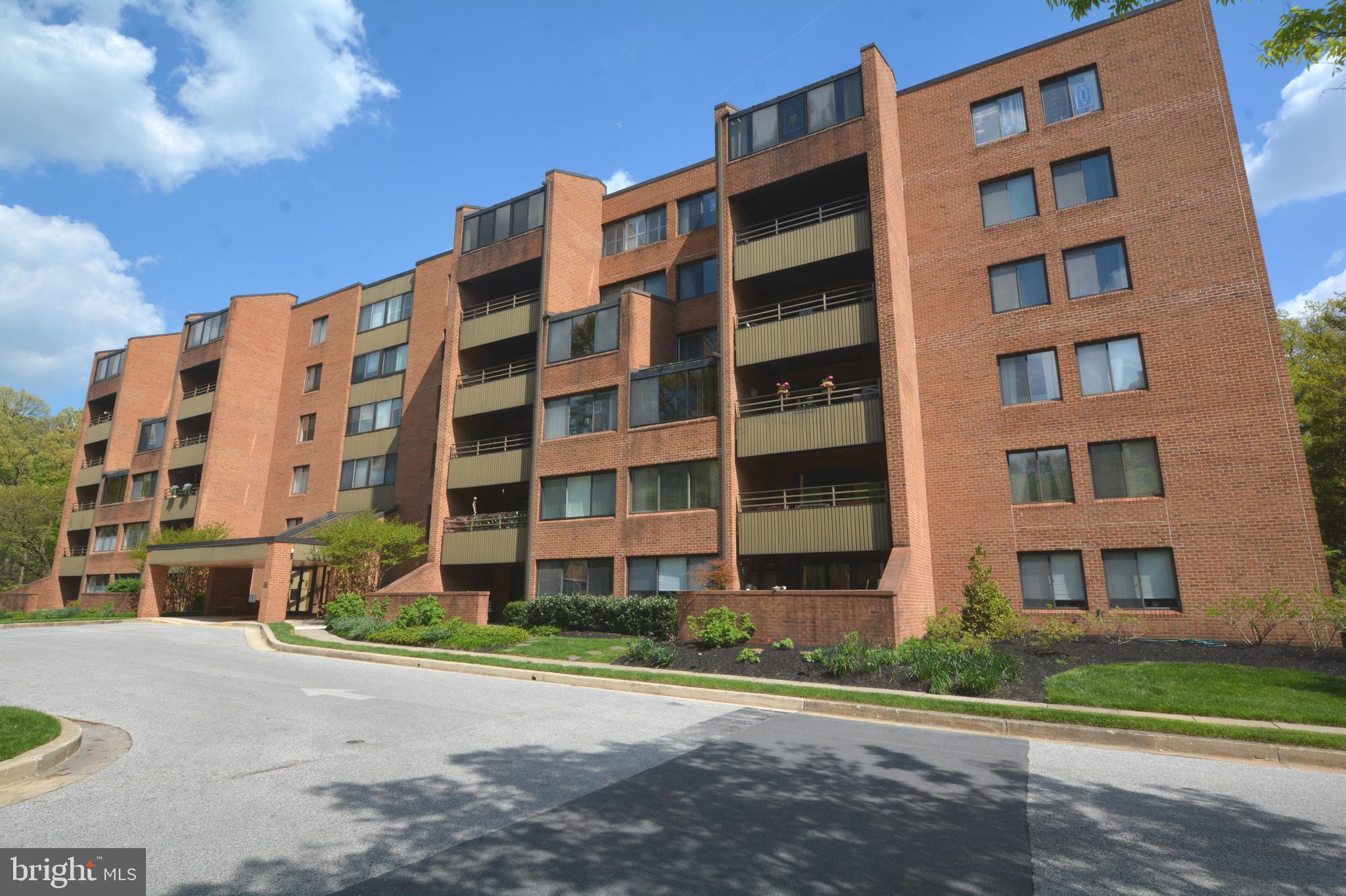 TOWSONGATE CONDOMINIUMS - Residential