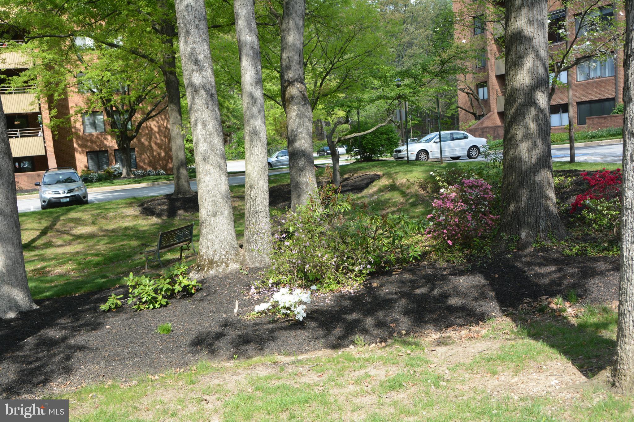 TOWSONGATE CONDOMINIUMS - Residential