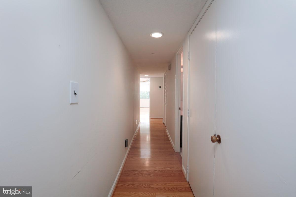 SKYLINE HOUSE - Residential