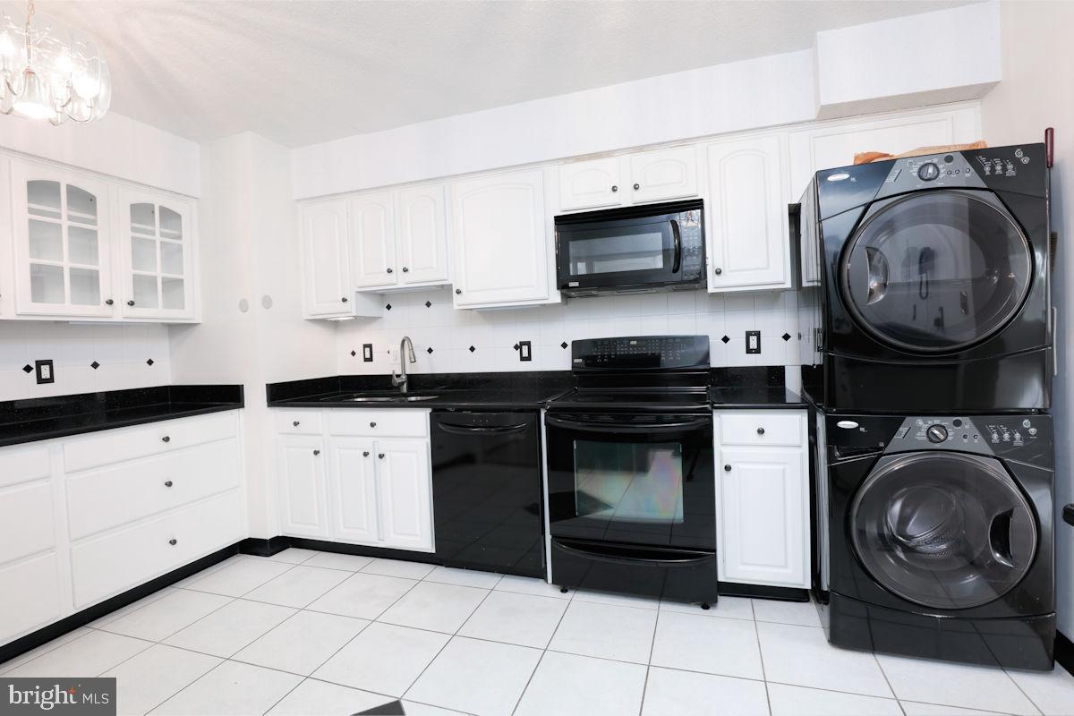 SKYLINE HOUSE - Residential