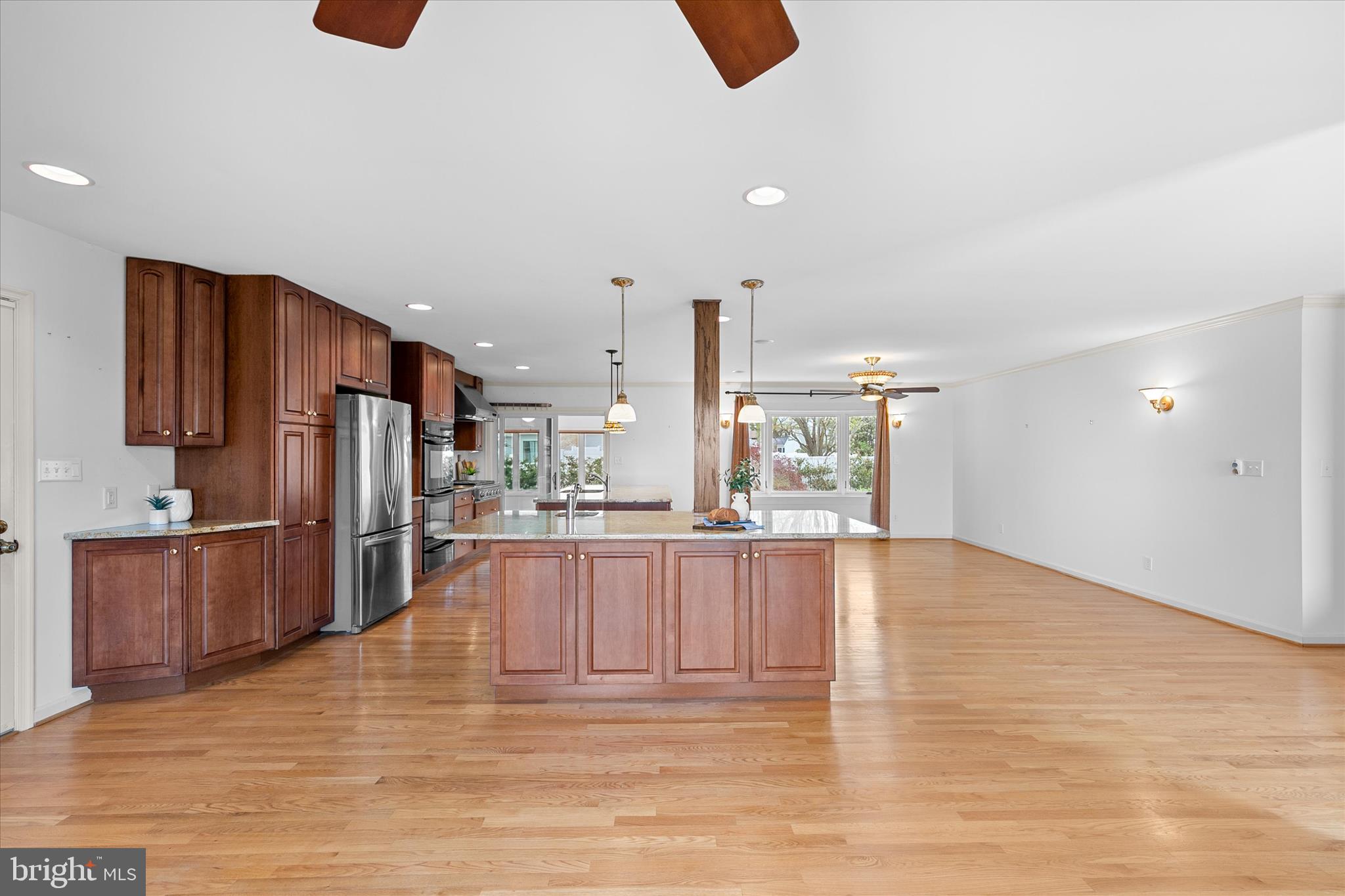 SEABREEZE DEV - Residential