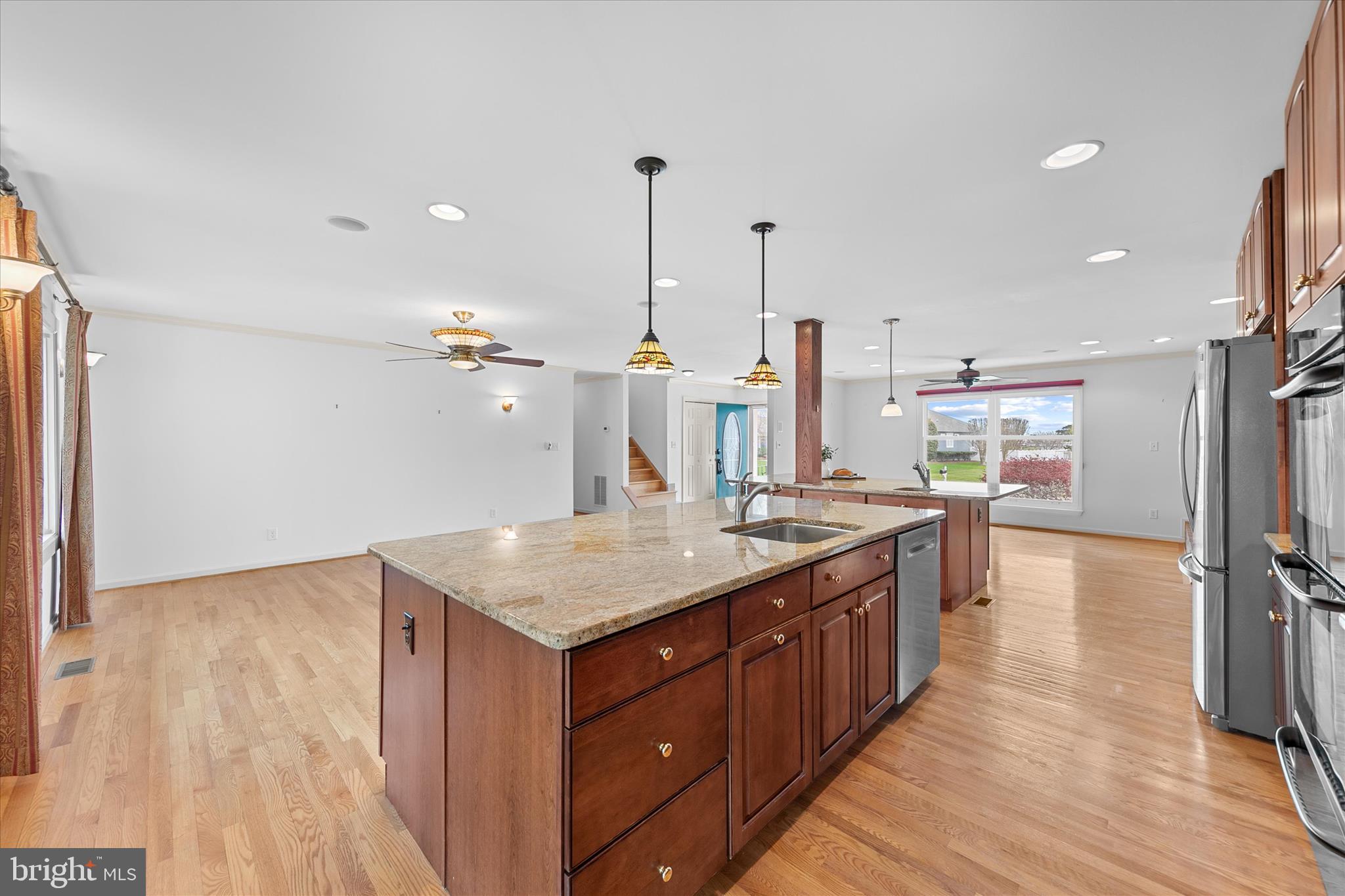 SEABREEZE DEV - Residential