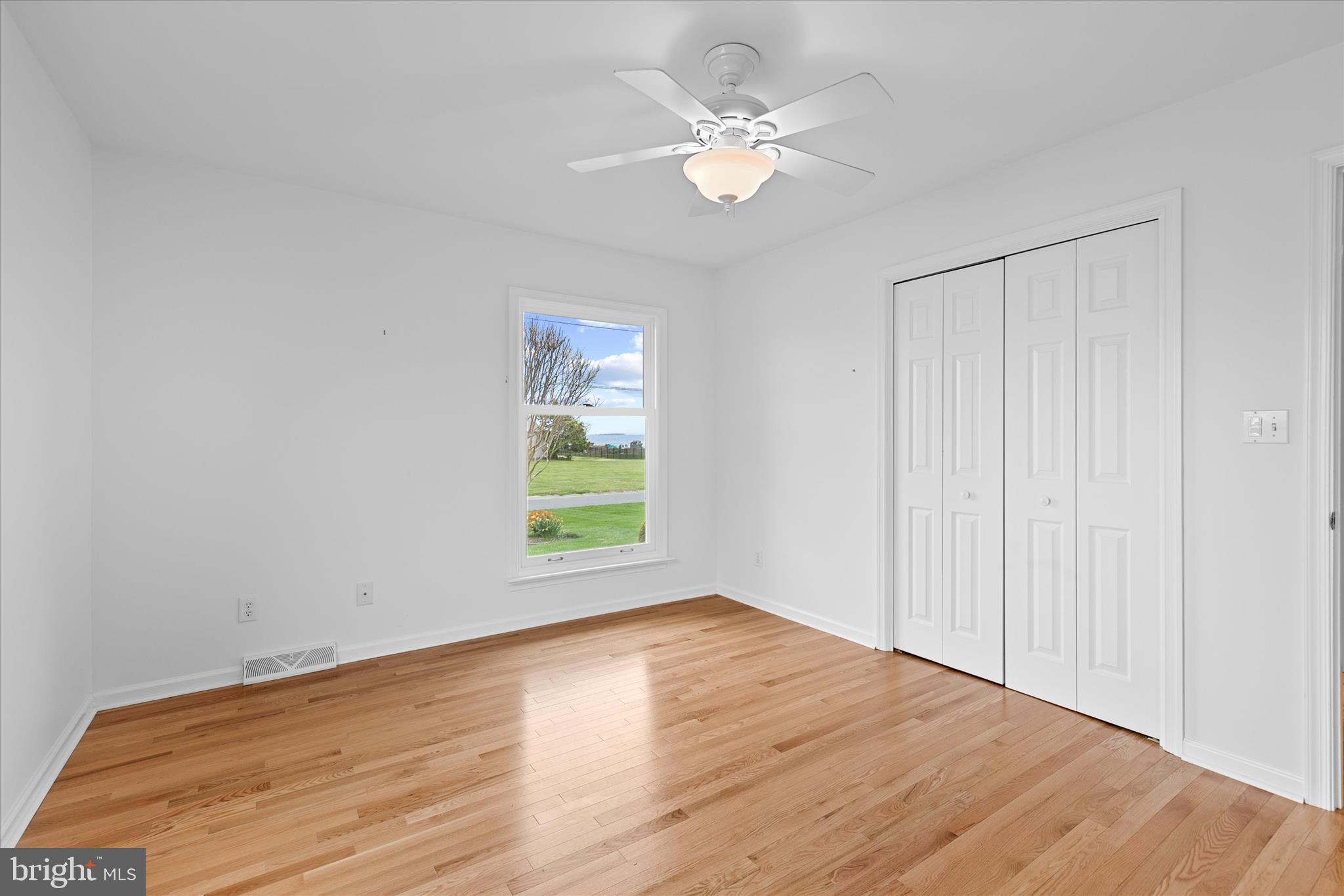 SEABREEZE DEV - Residential