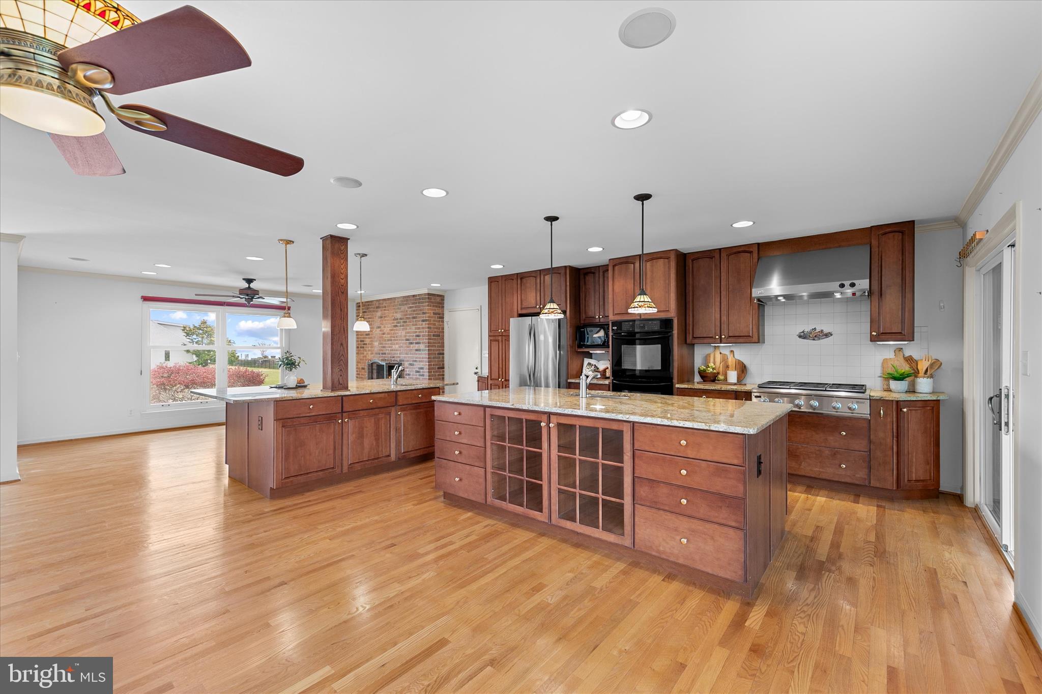 SEABREEZE DEV - Residential