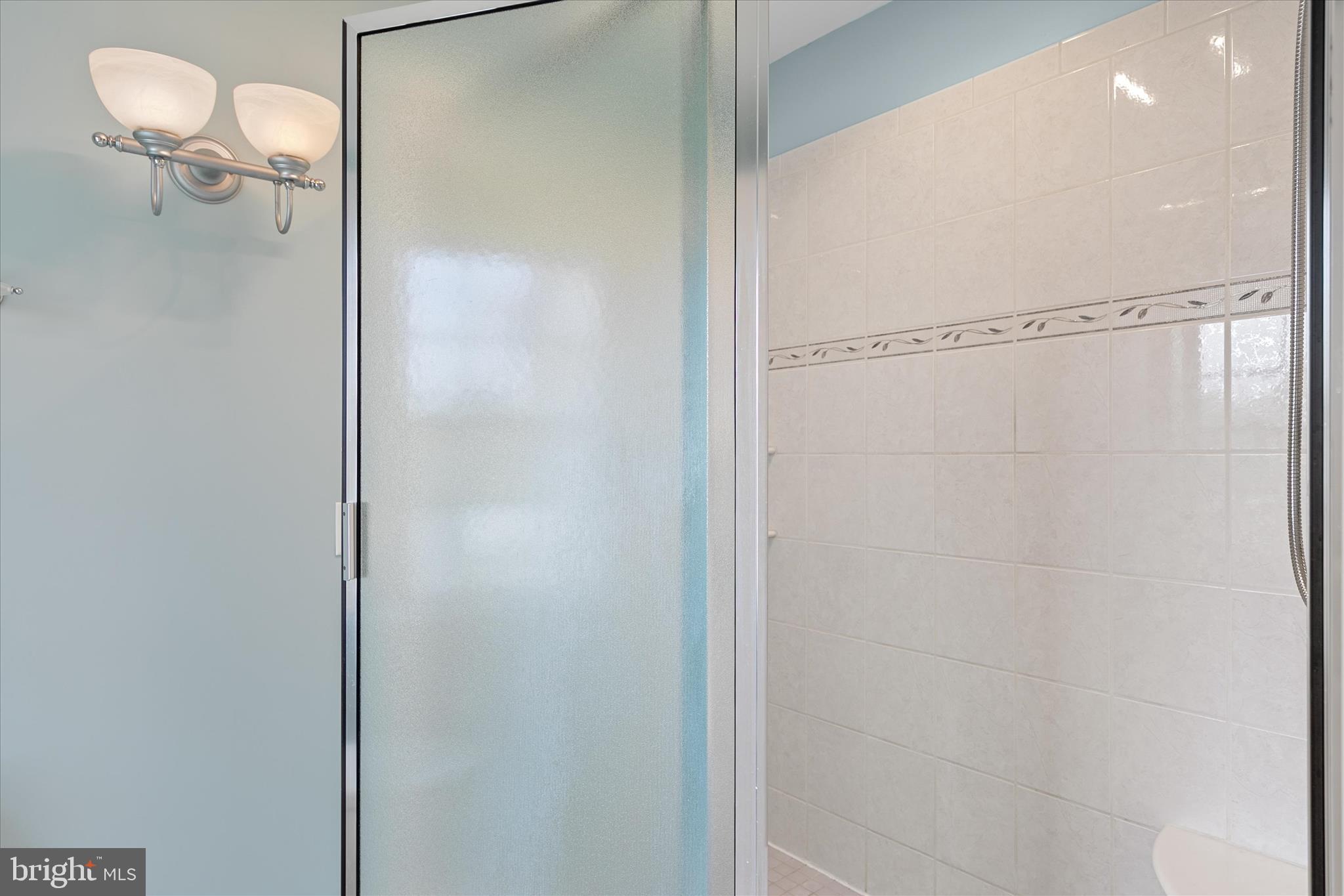 SEABREEZE DEV - Residential