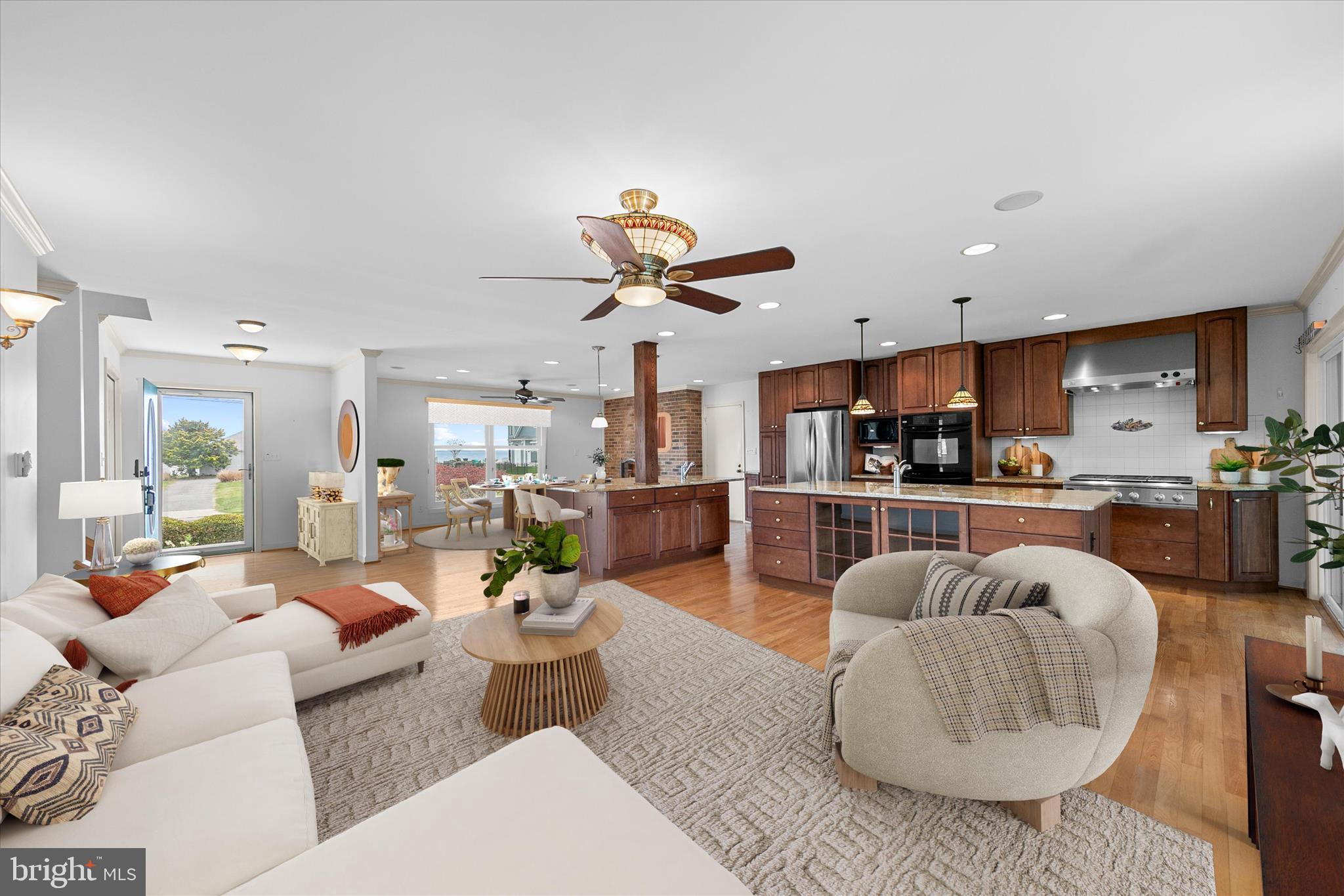 SEABREEZE DEV - Residential