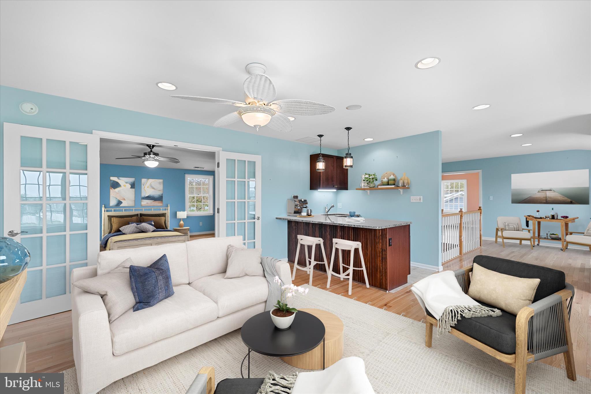 SEABREEZE DEV - Residential