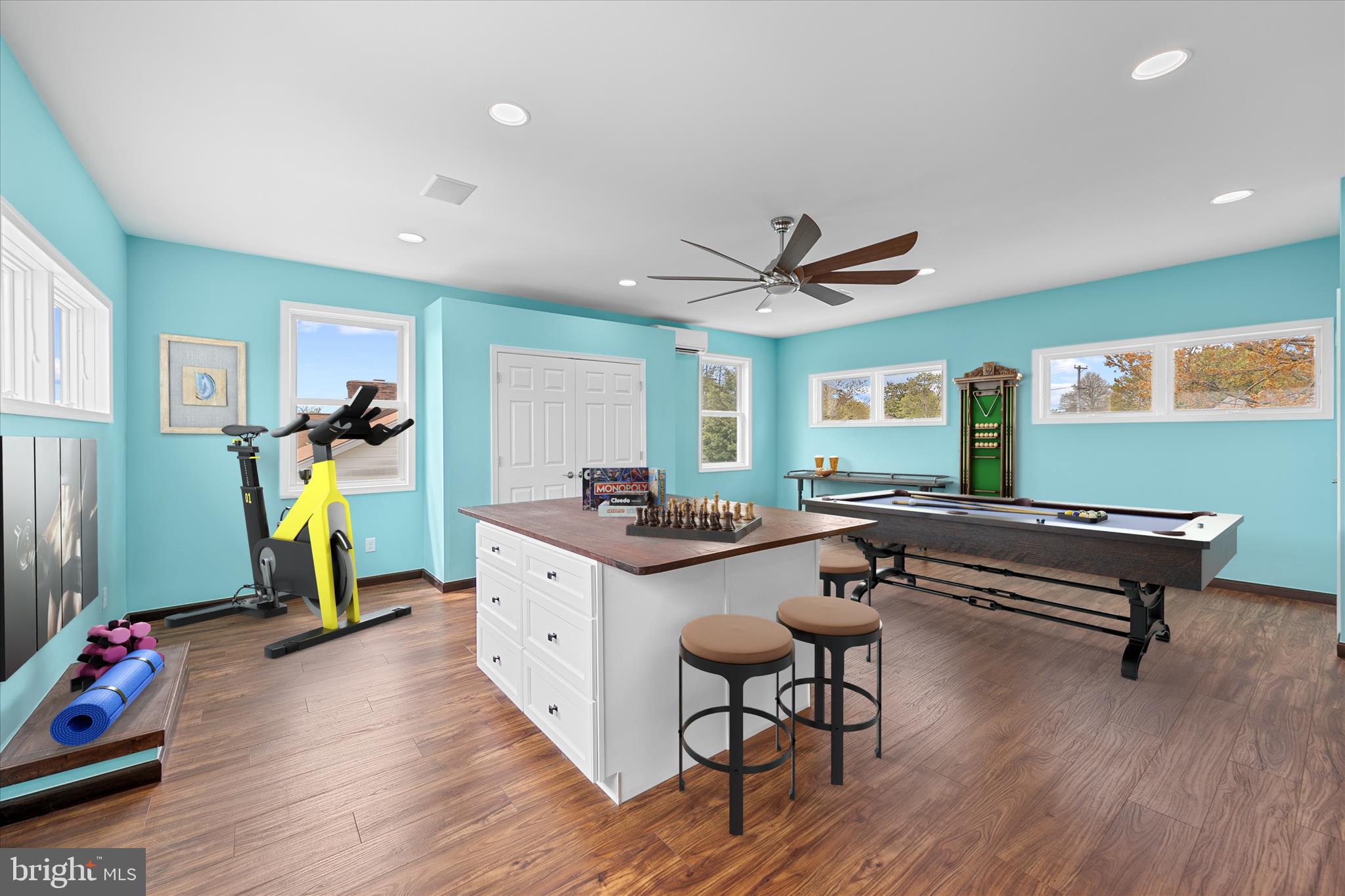 SEABREEZE DEV - Residential