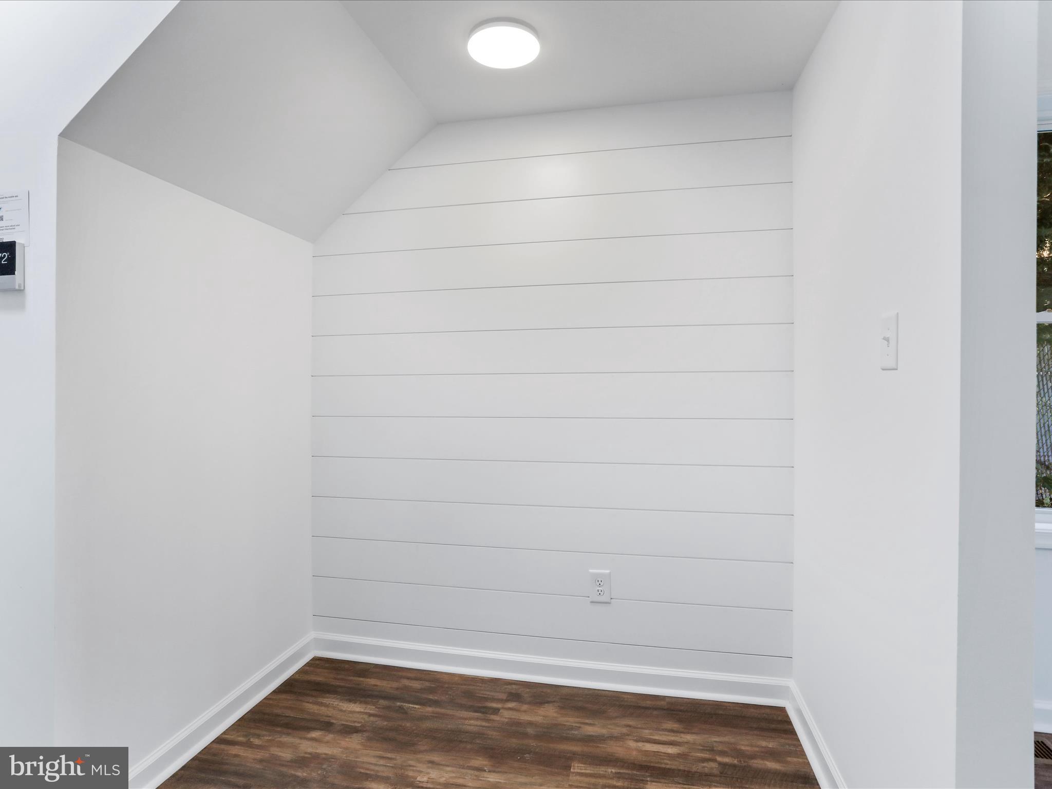 FAIRGROUND HEIGHTS - Residential