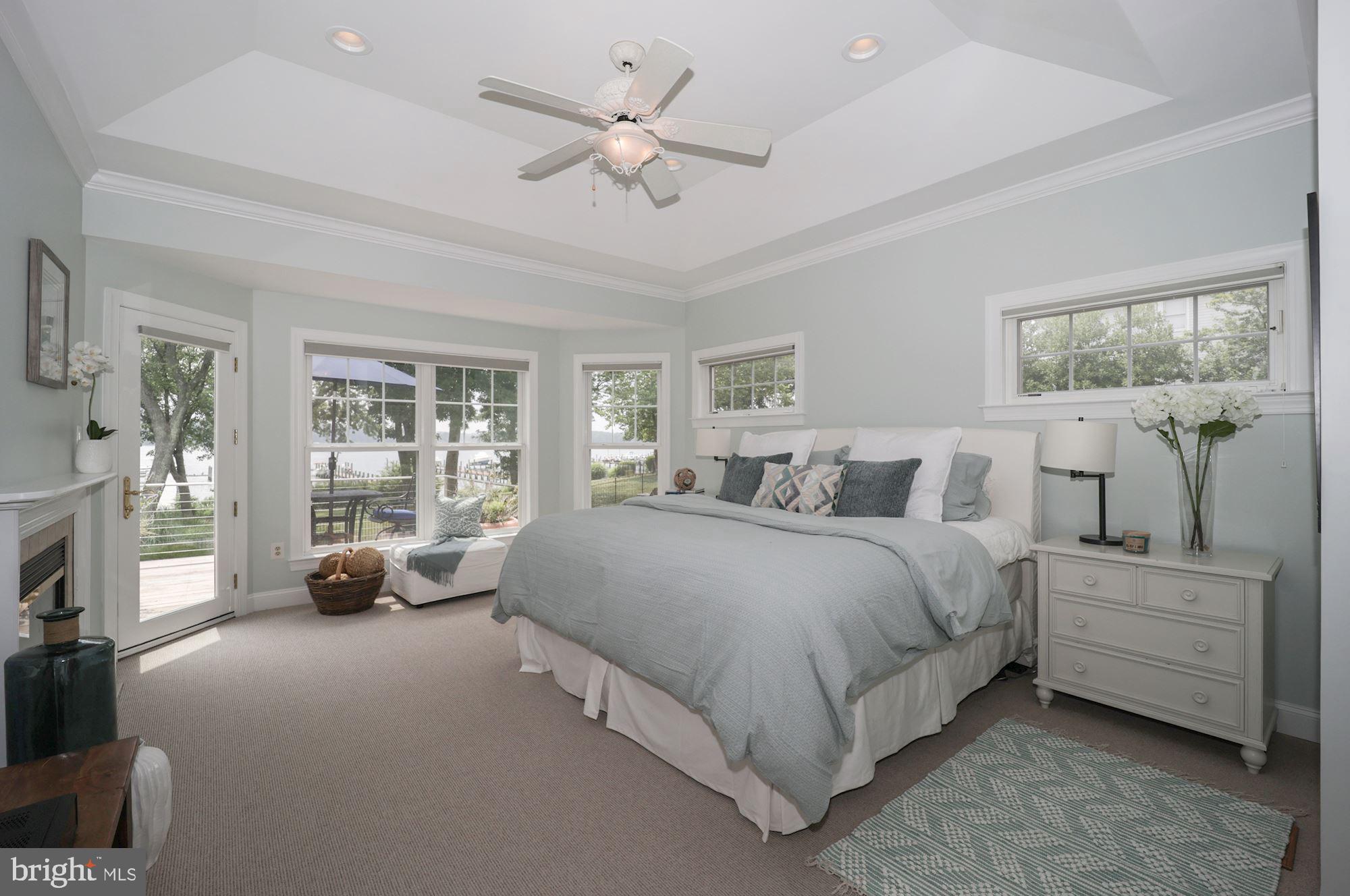 RHODE POINT - Residential