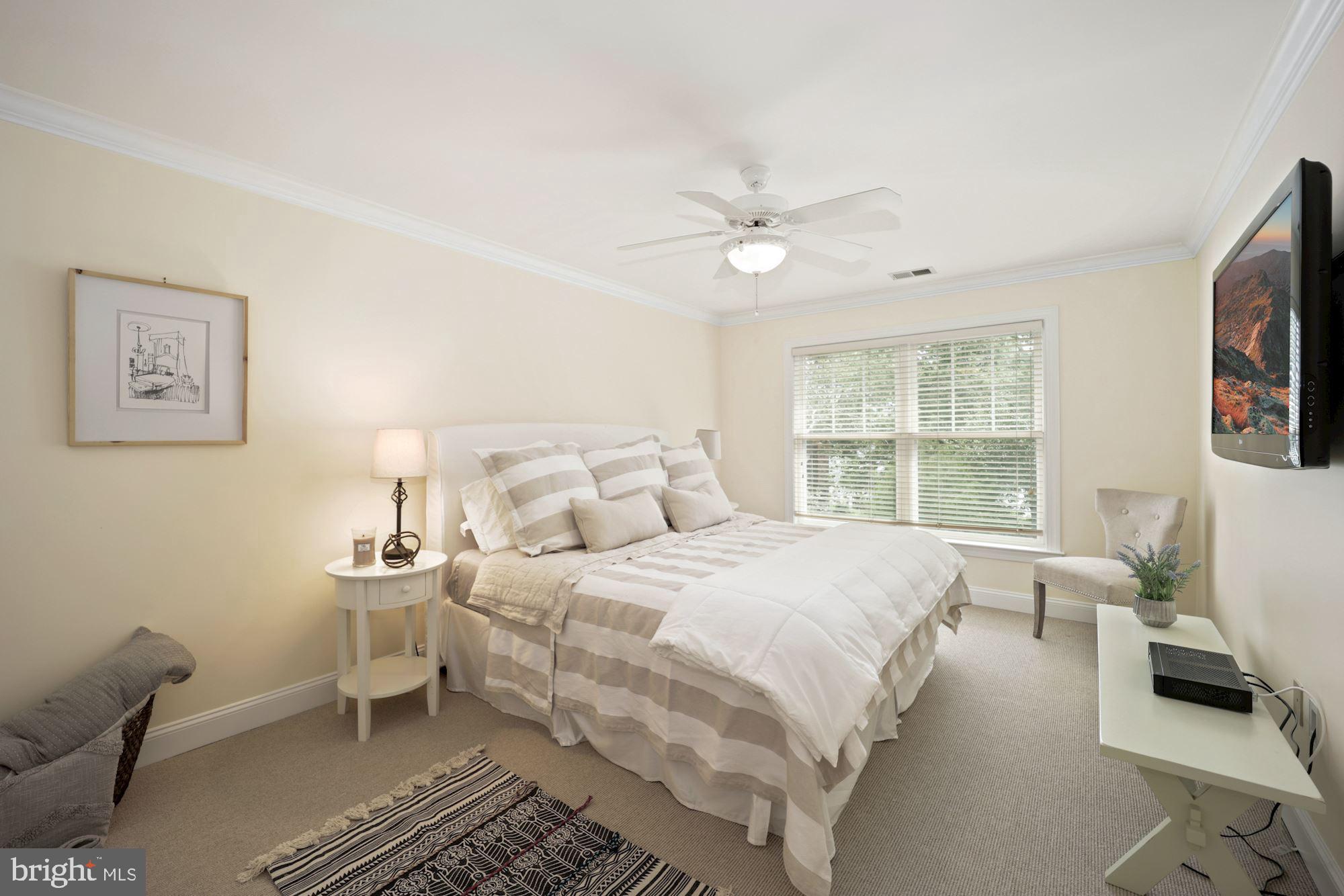 RHODE POINT - Residential