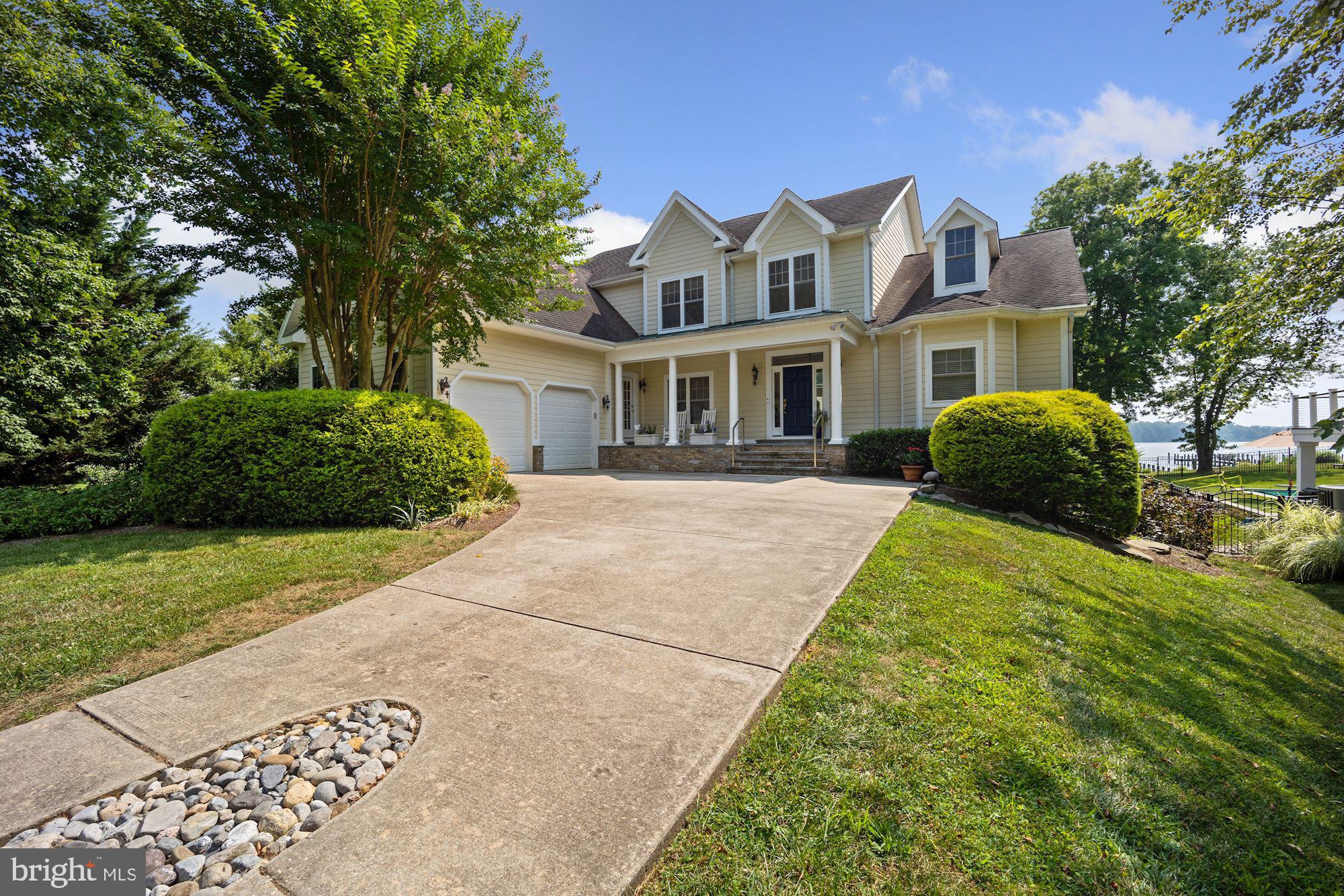 RHODE POINT - Residential