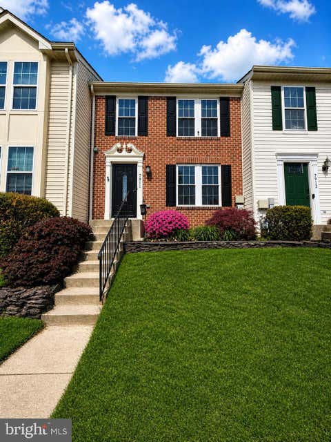 Townhouse For Sale - 7911 Foxbridge Drive<br/> GLEN BURNIE, MD 21061