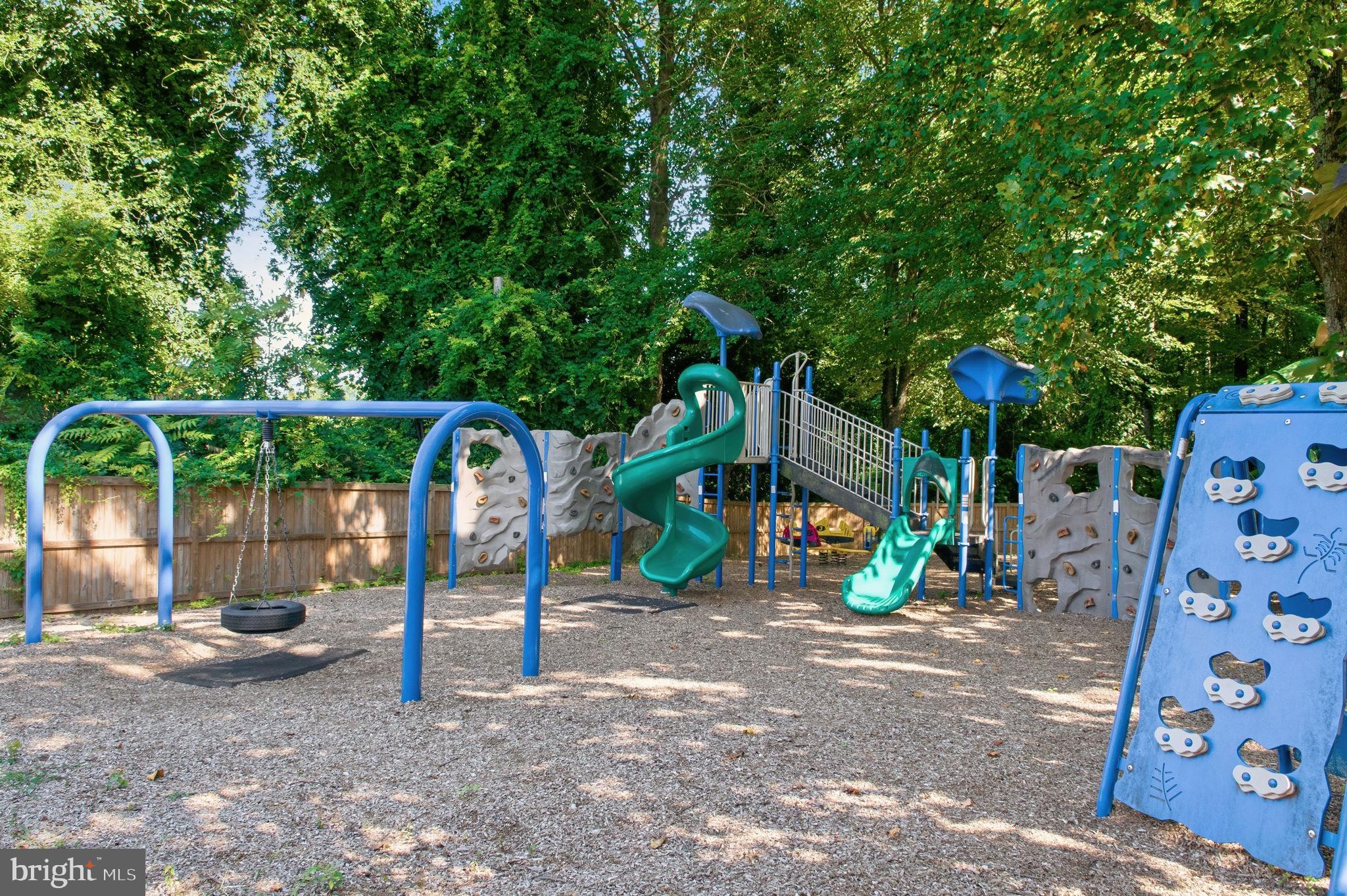 MONTCLAIR - Residential