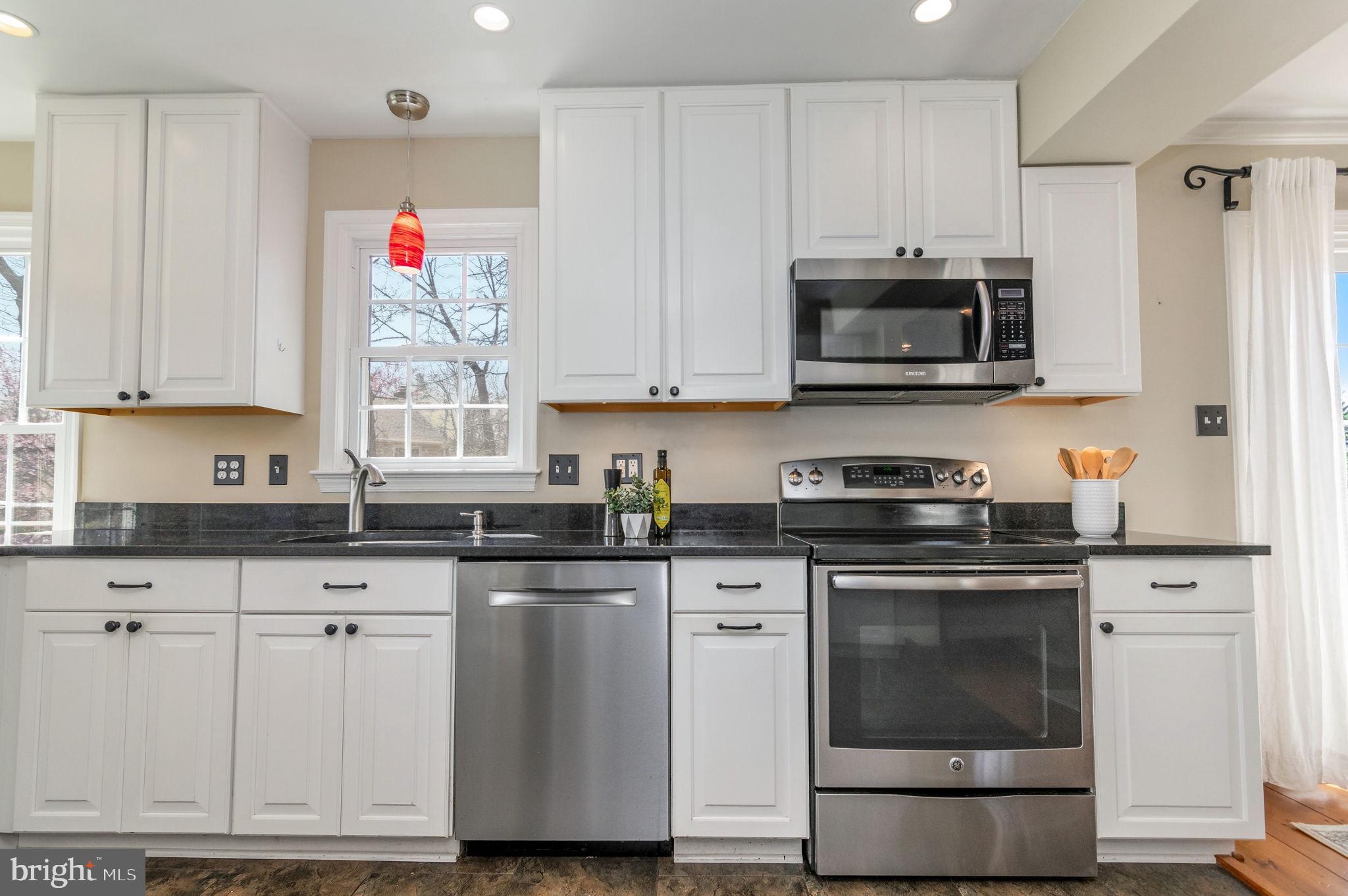 MONTCLAIR - Residential