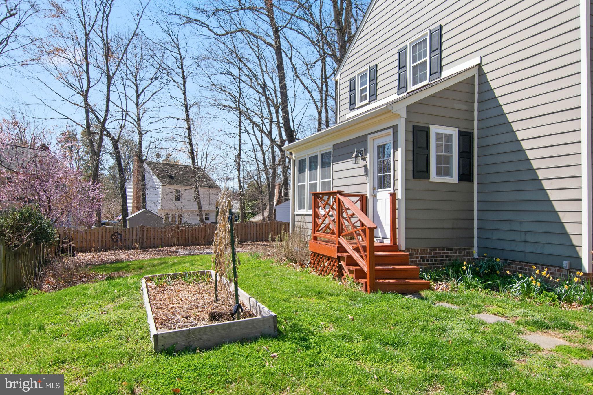 MONTCLAIR - Residential