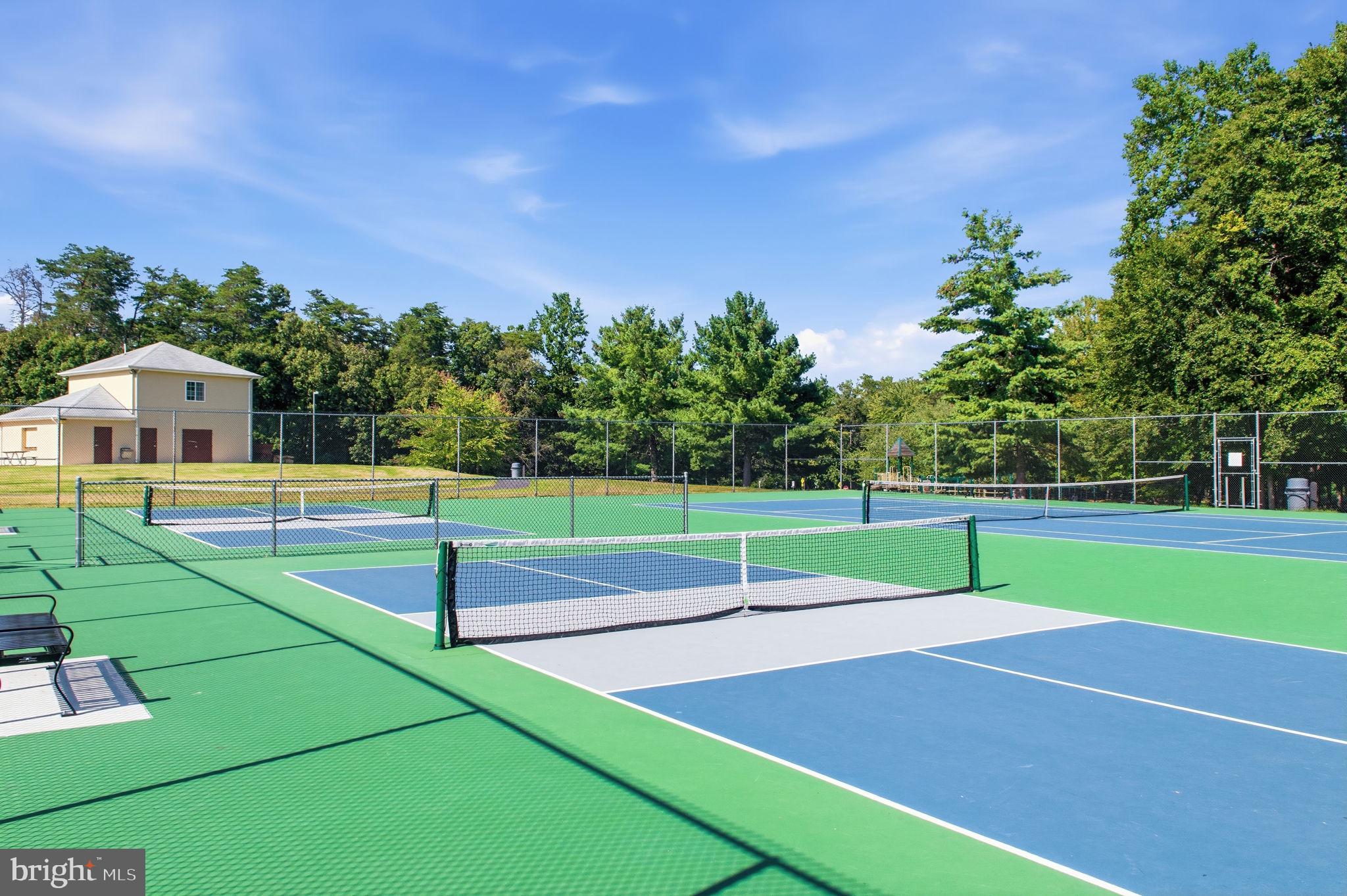 MONTCLAIR - Residential