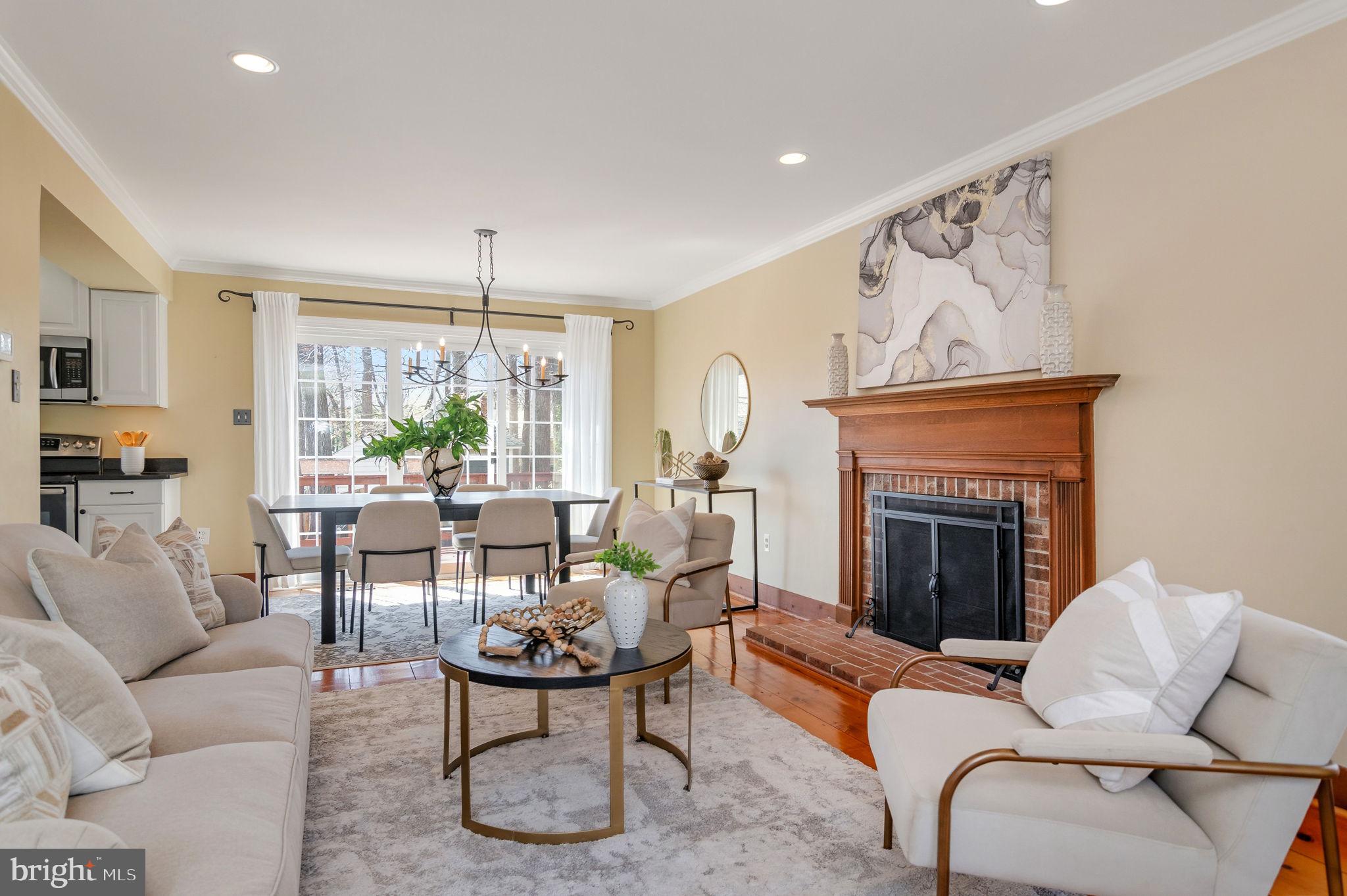 MONTCLAIR - Residential