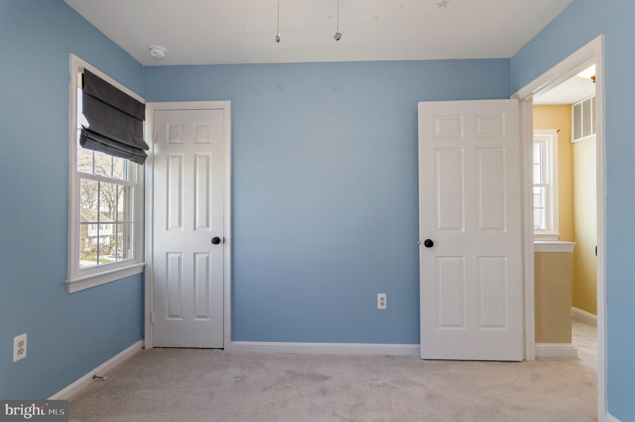 MONTCLAIR - Residential