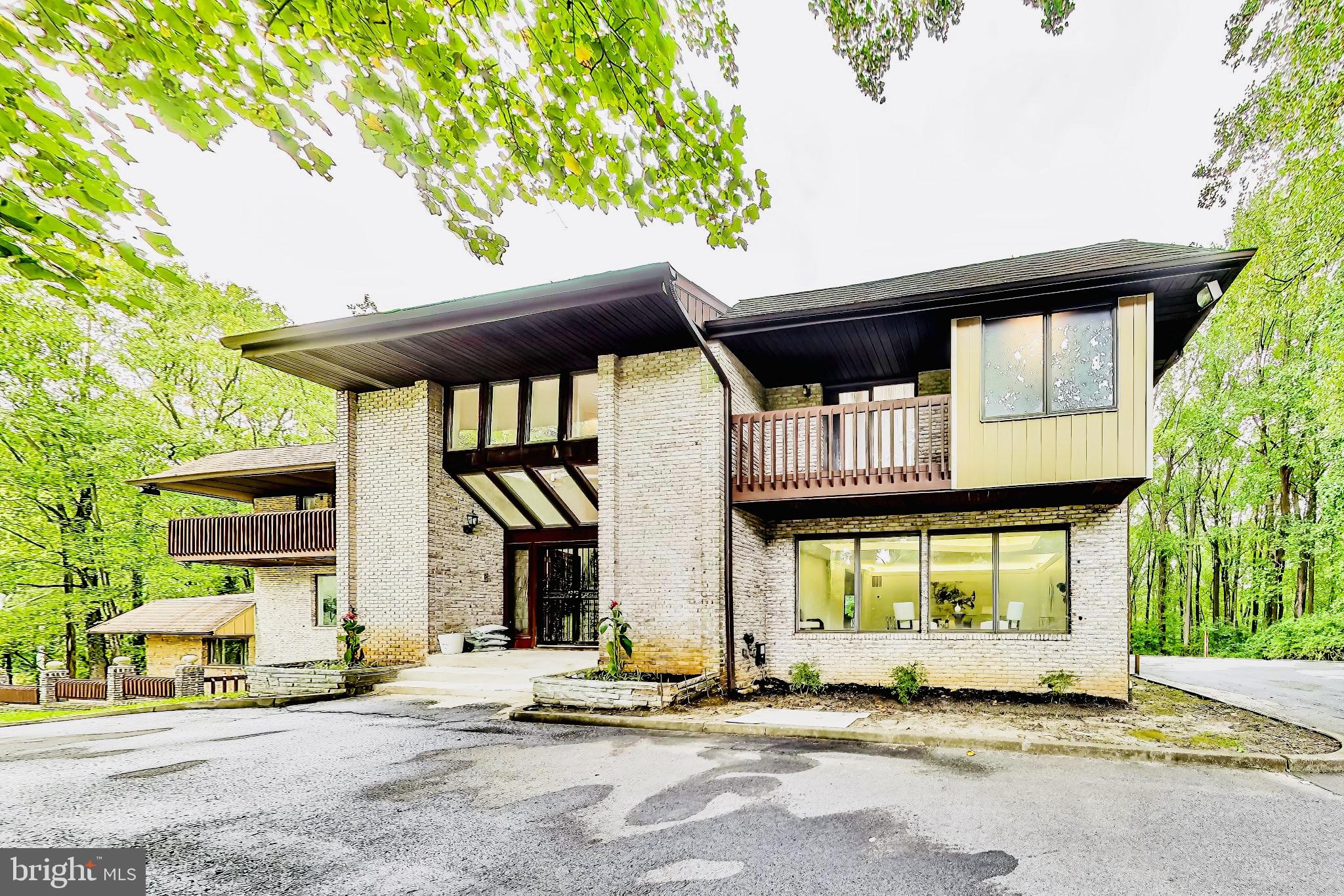 BROCK HALL PLAT 1 - Residential