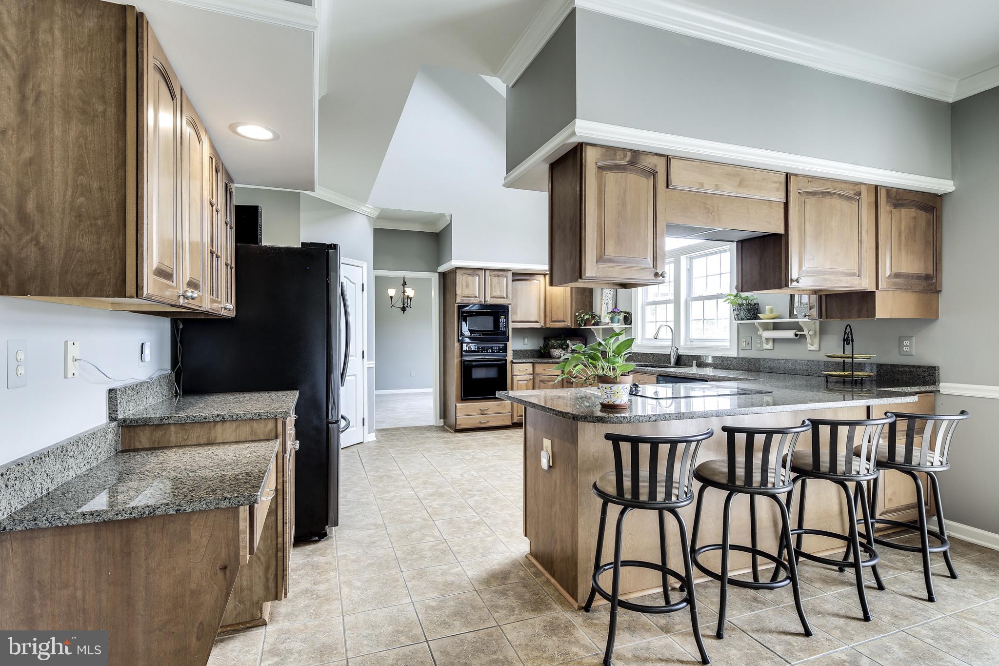 BURGUNDY FARMS - Residential