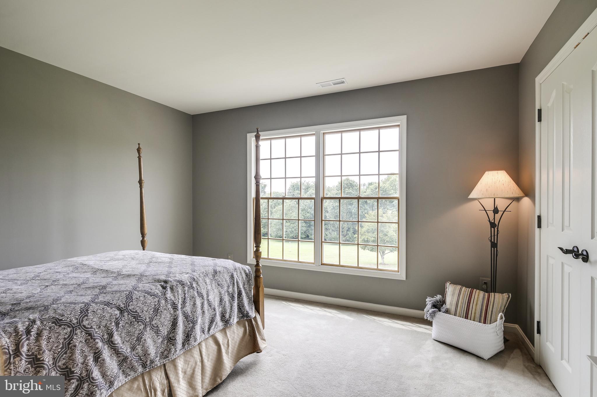 BURGUNDY FARMS - Residential