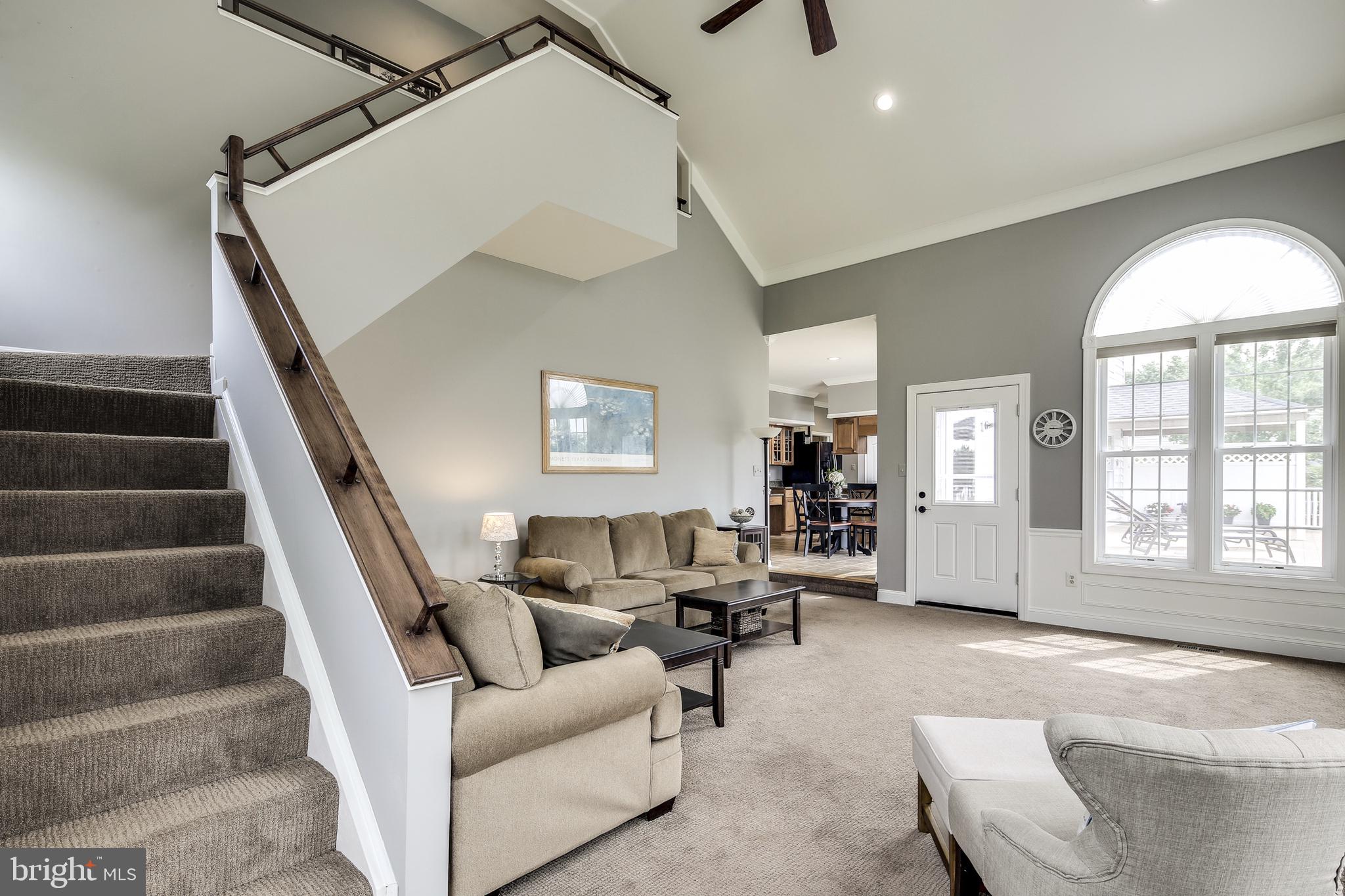 BURGUNDY FARMS - Residential