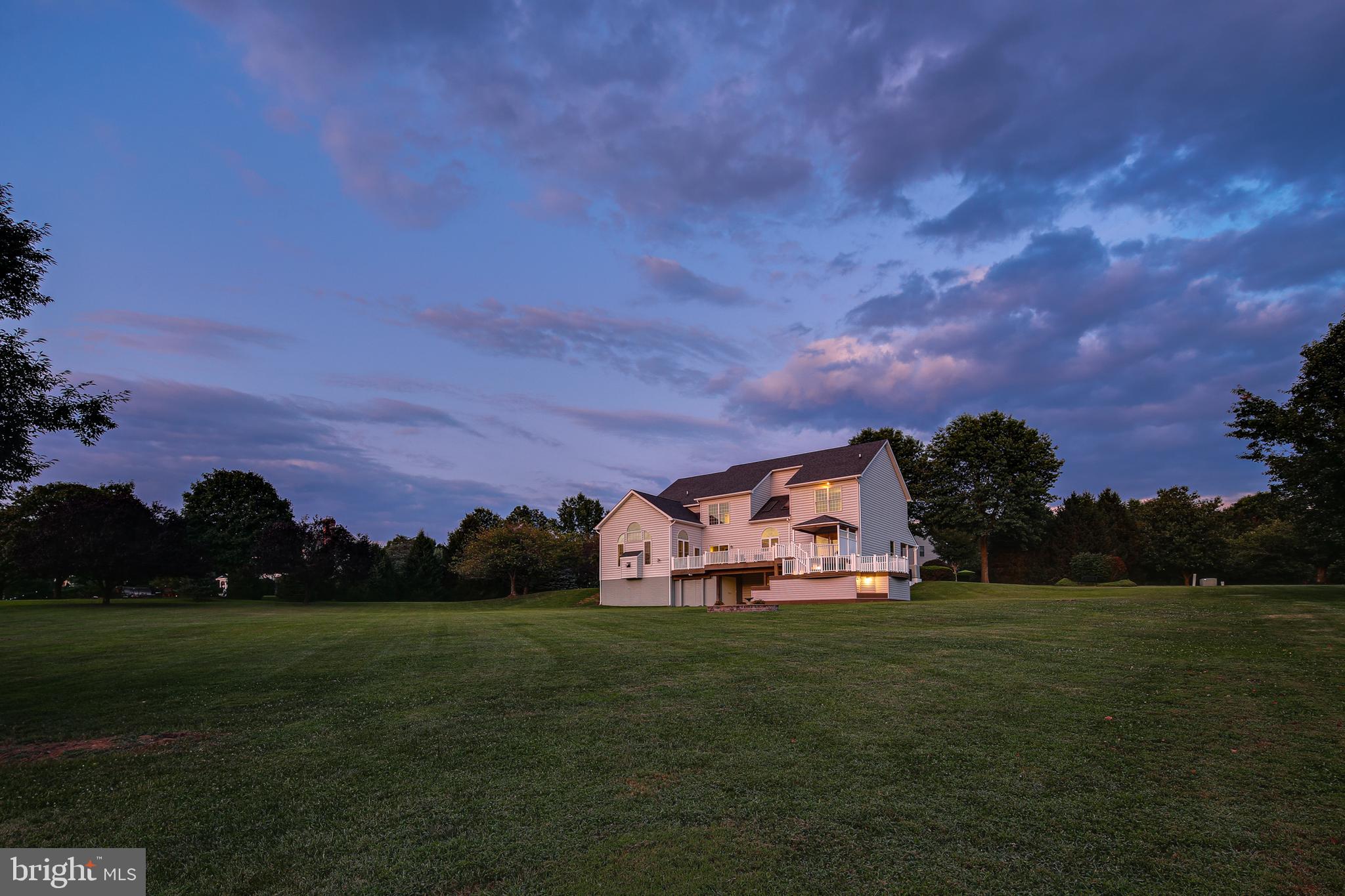 BURGUNDY FARMS - Residential