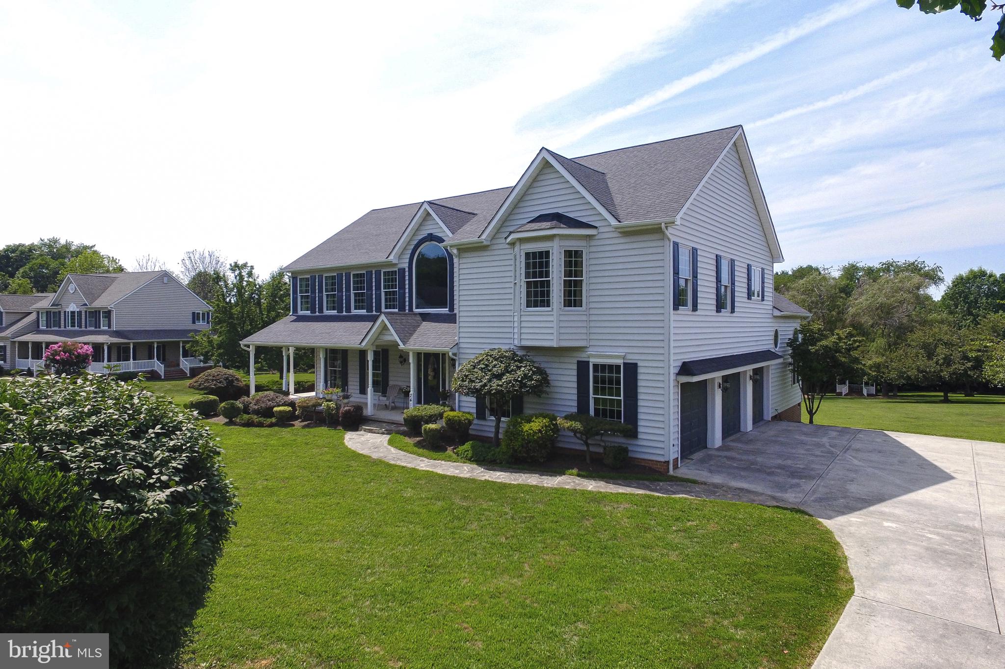 BURGUNDY FARMS - Residential