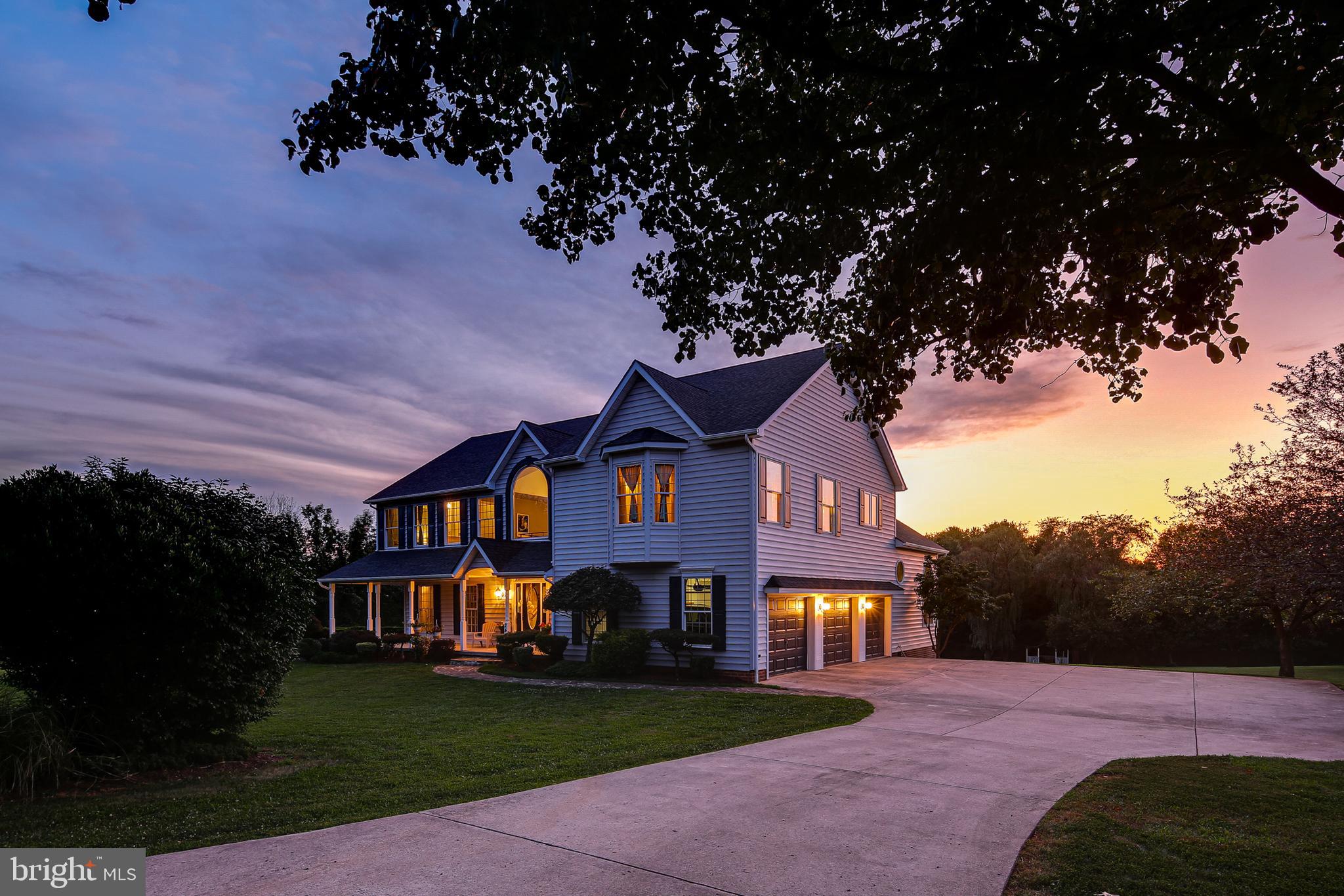 BURGUNDY FARMS - Residential