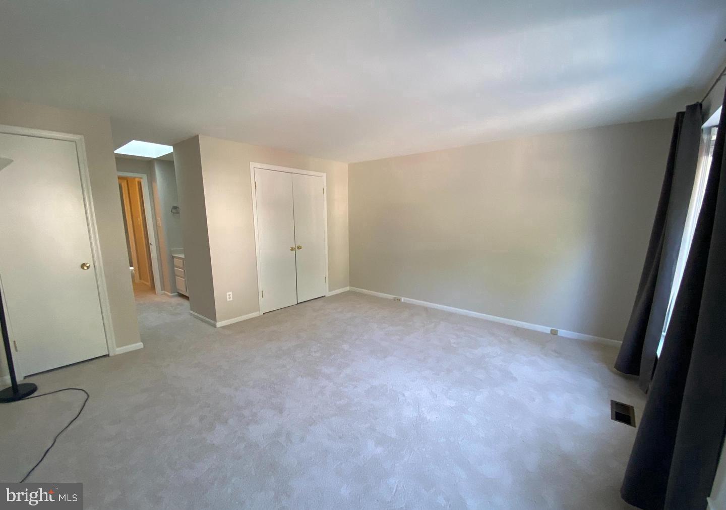 WHISPERWOOD - Residential Lease