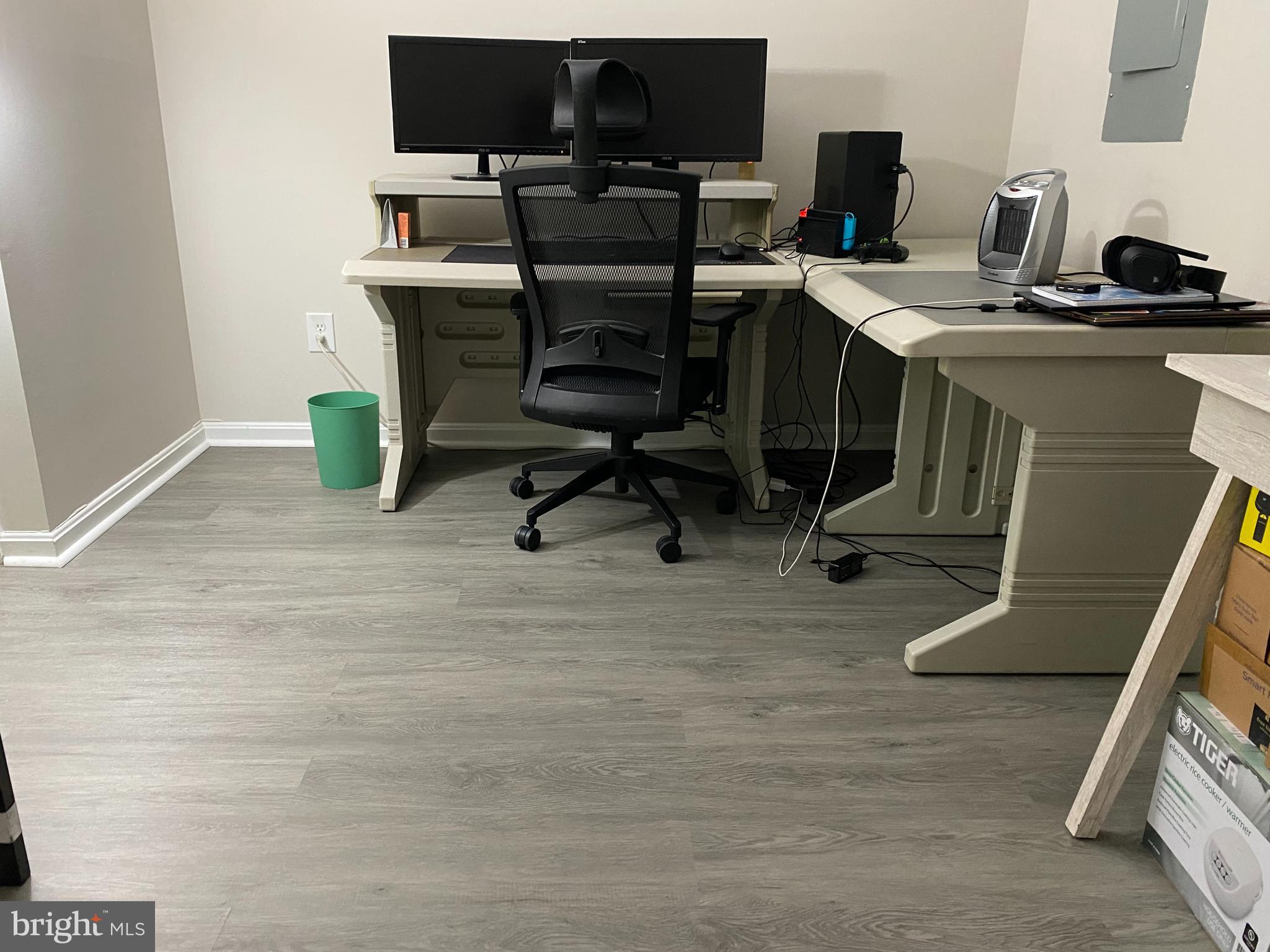 WHISPERWOOD - Residential Lease