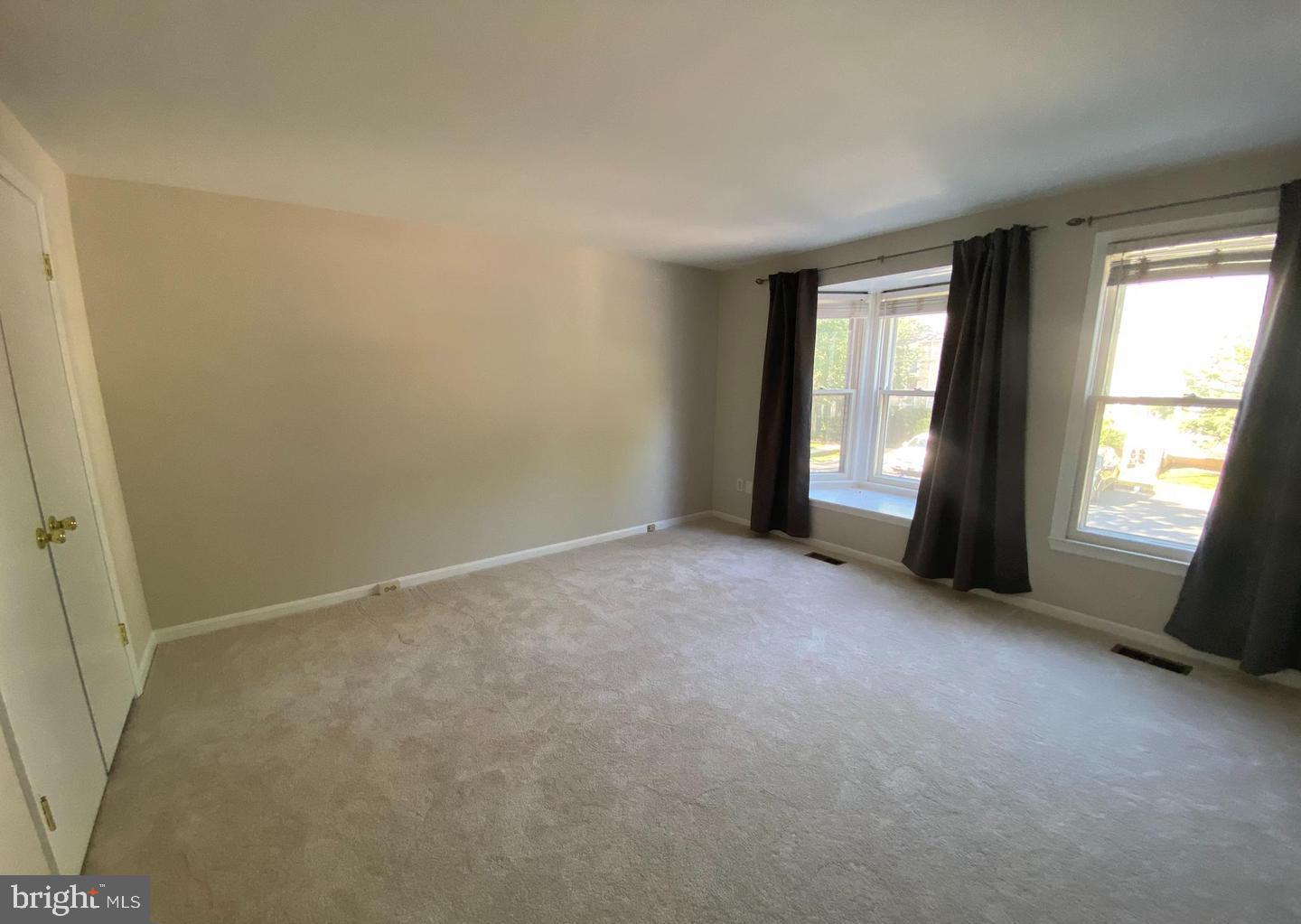 WHISPERWOOD - Residential Lease