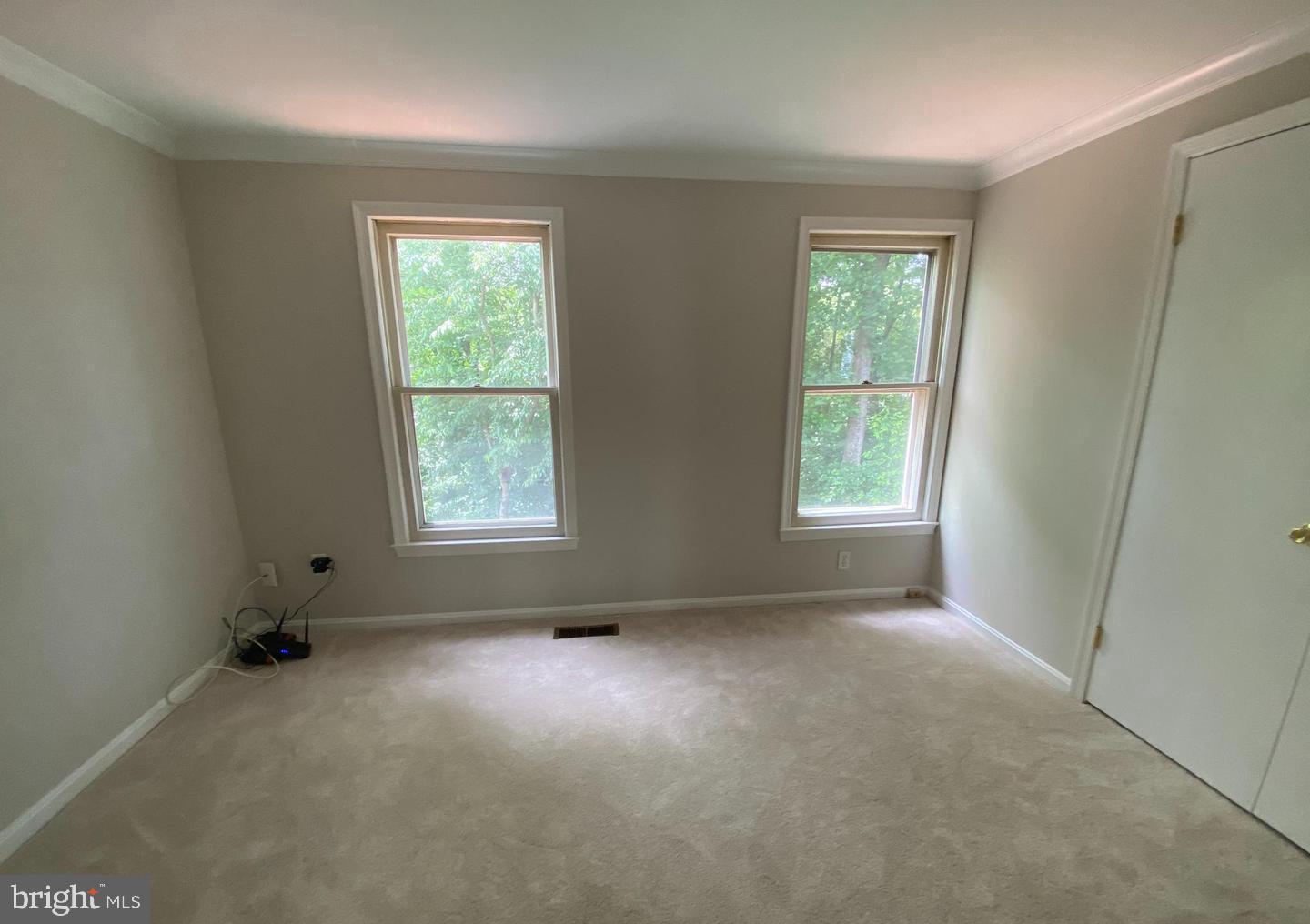 WHISPERWOOD - Residential Lease