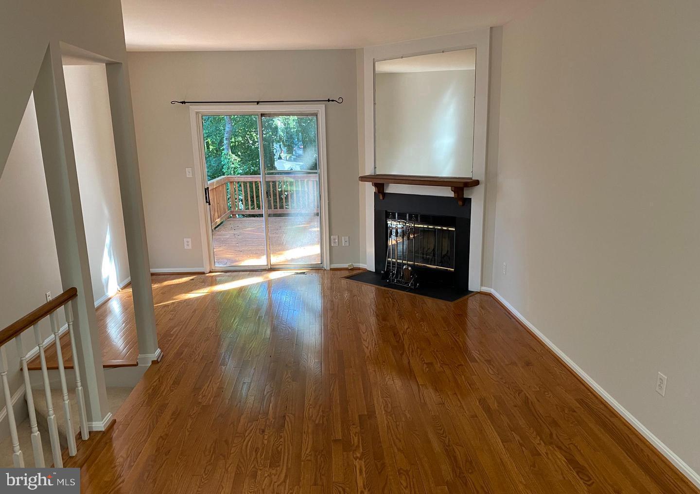 WHISPERWOOD - Residential Lease