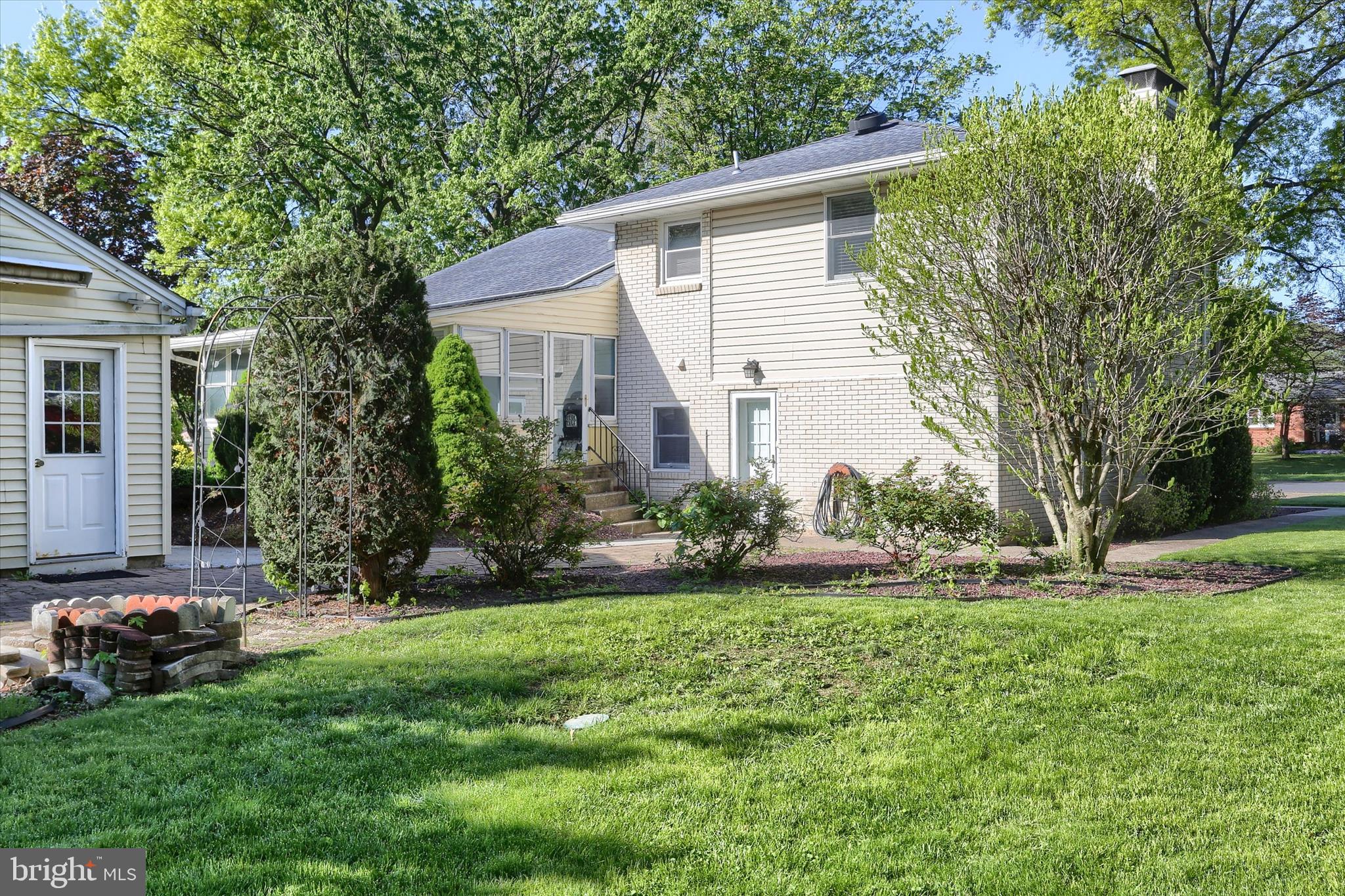 OAKWOOD PARK - Residential