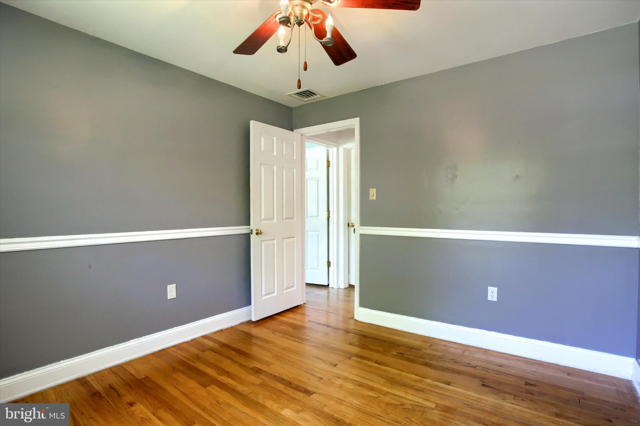 OAKWOOD PARK - Residential