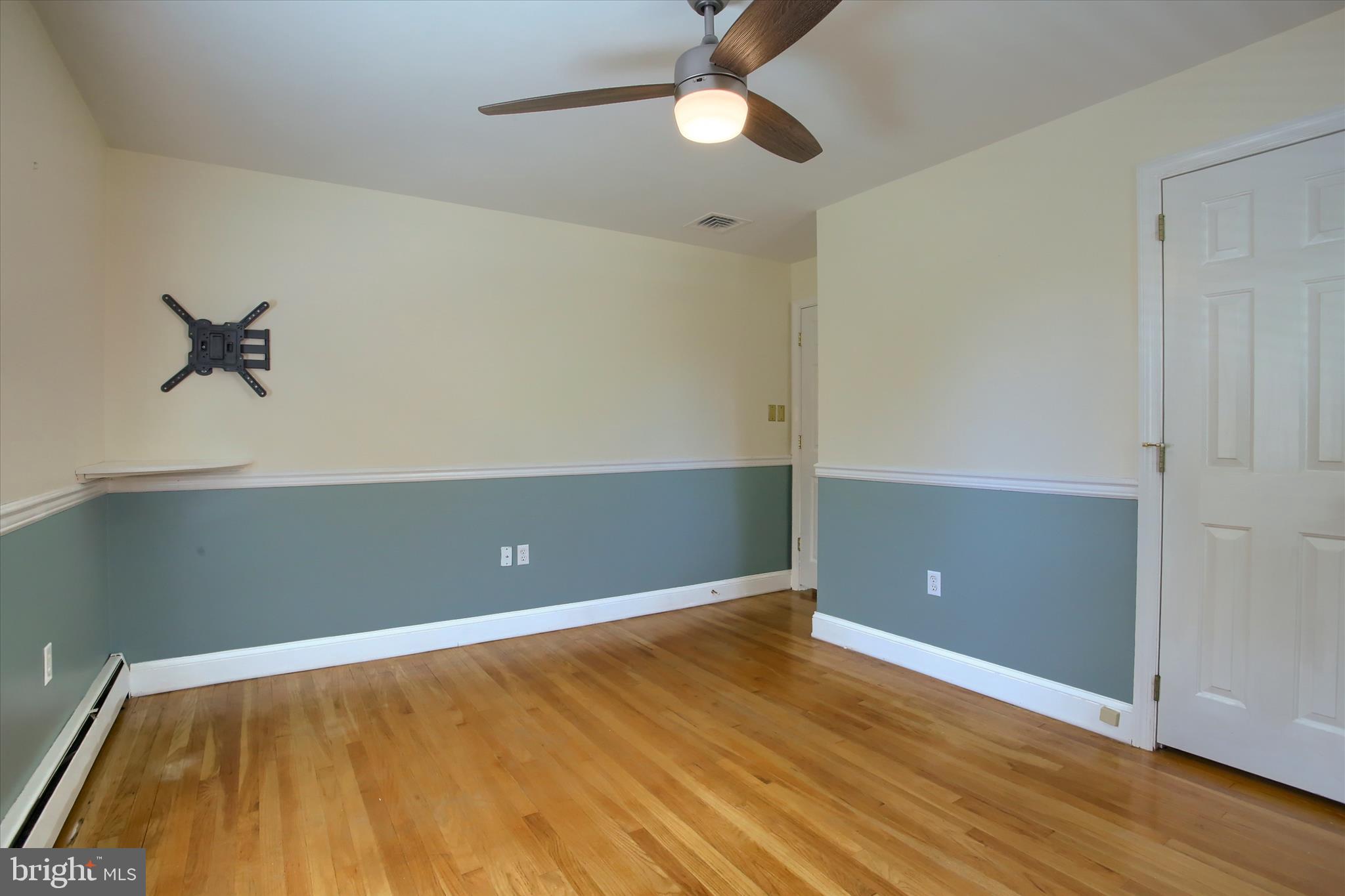 OAKWOOD PARK - Residential